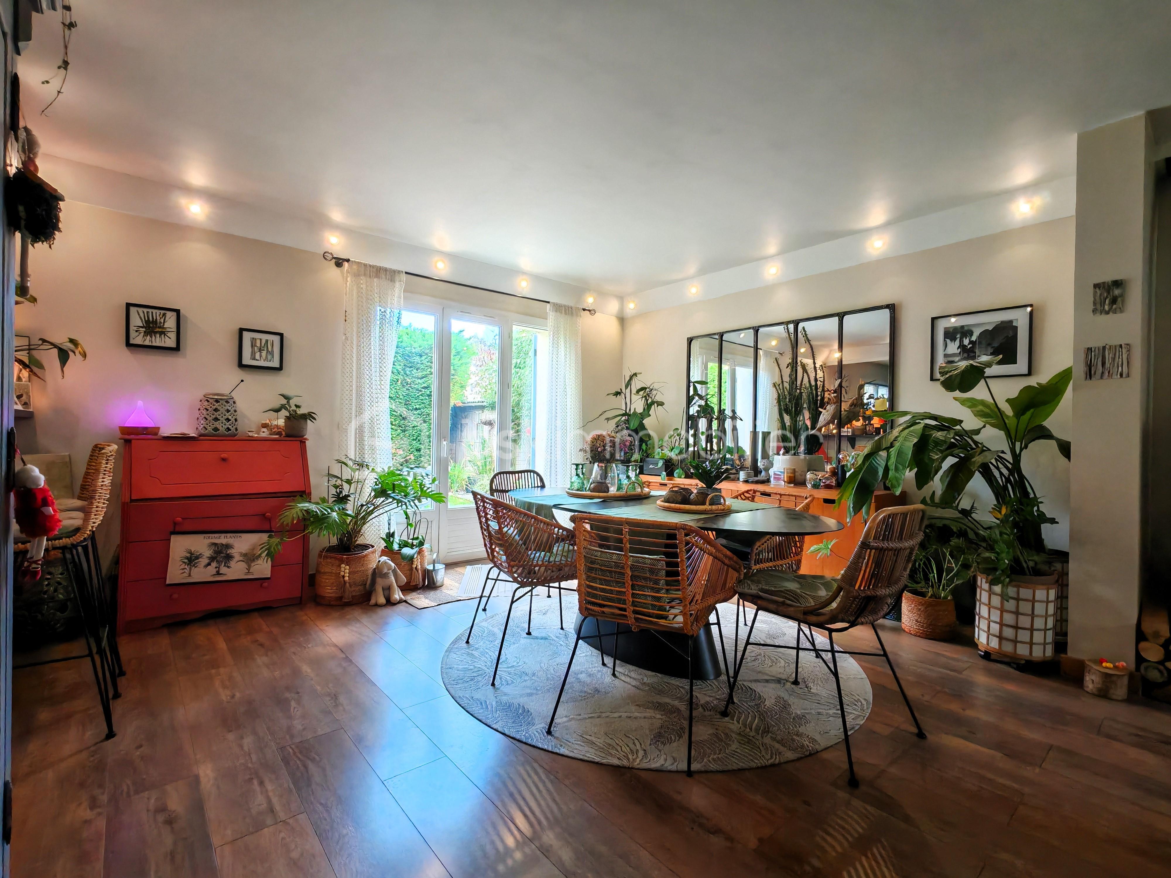 Maison de 100 m² - SAM 2.jpg