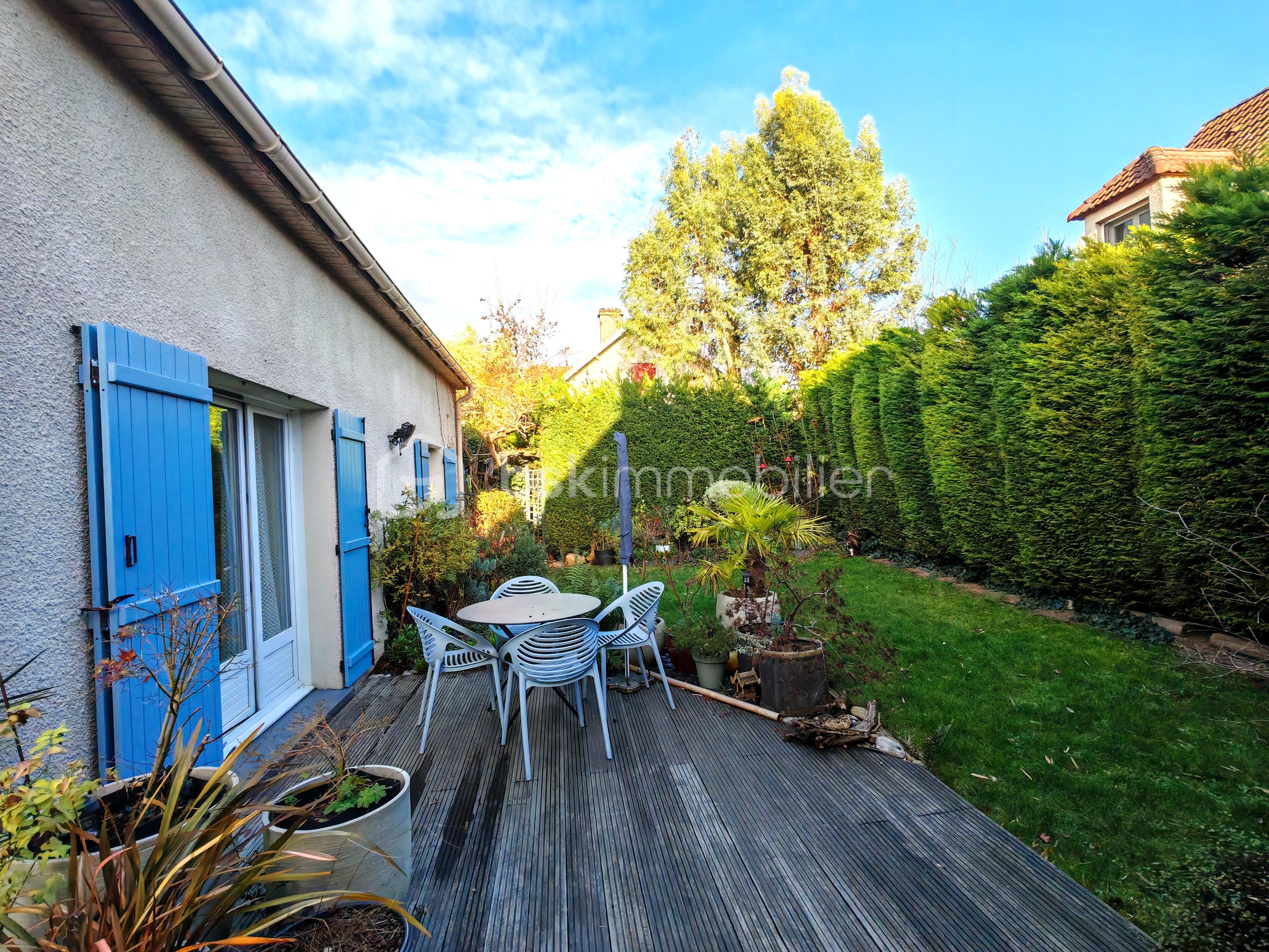 Maison de 100 m² - EXT 4.jpg