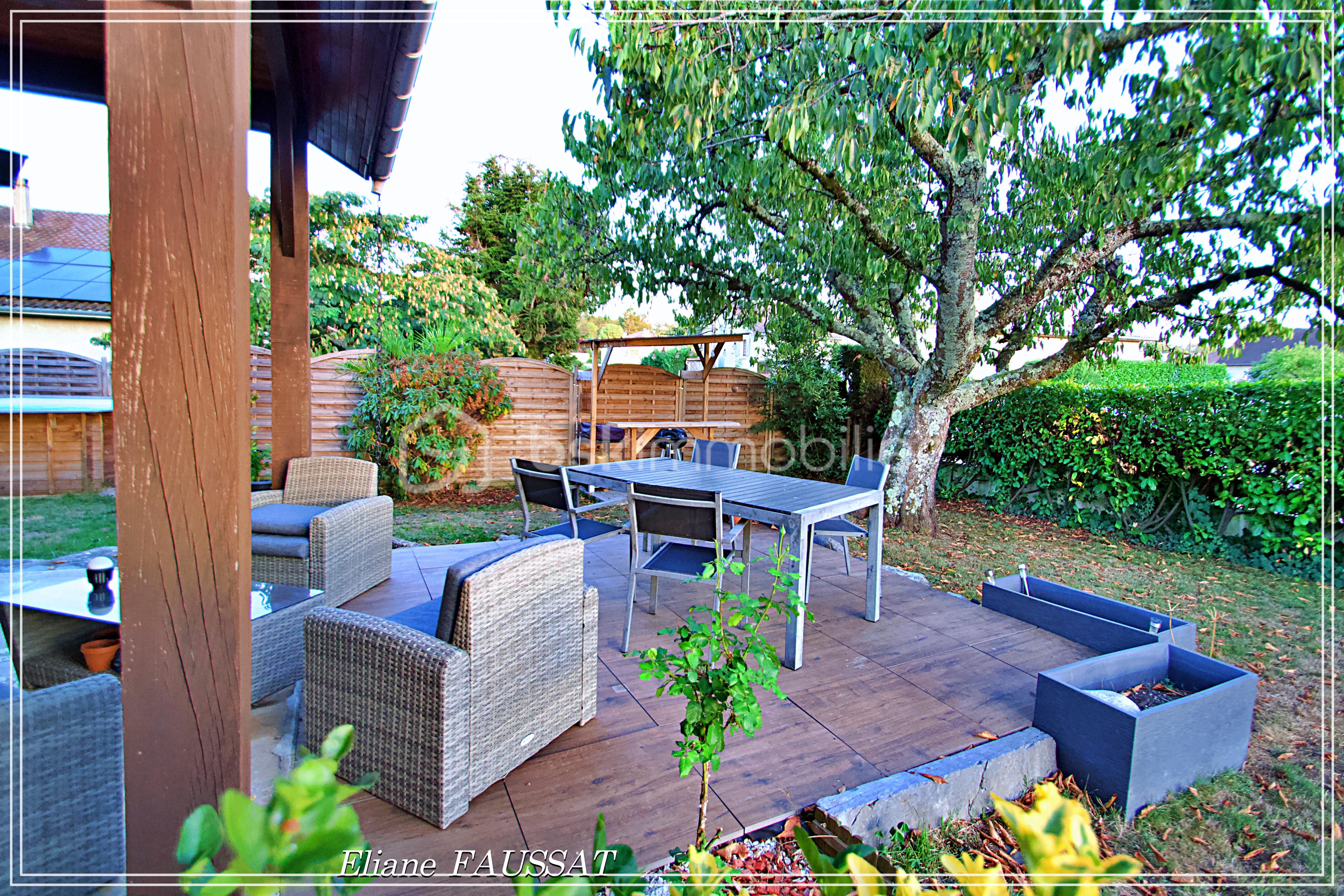 TERRASSE BARBECUE.jpg