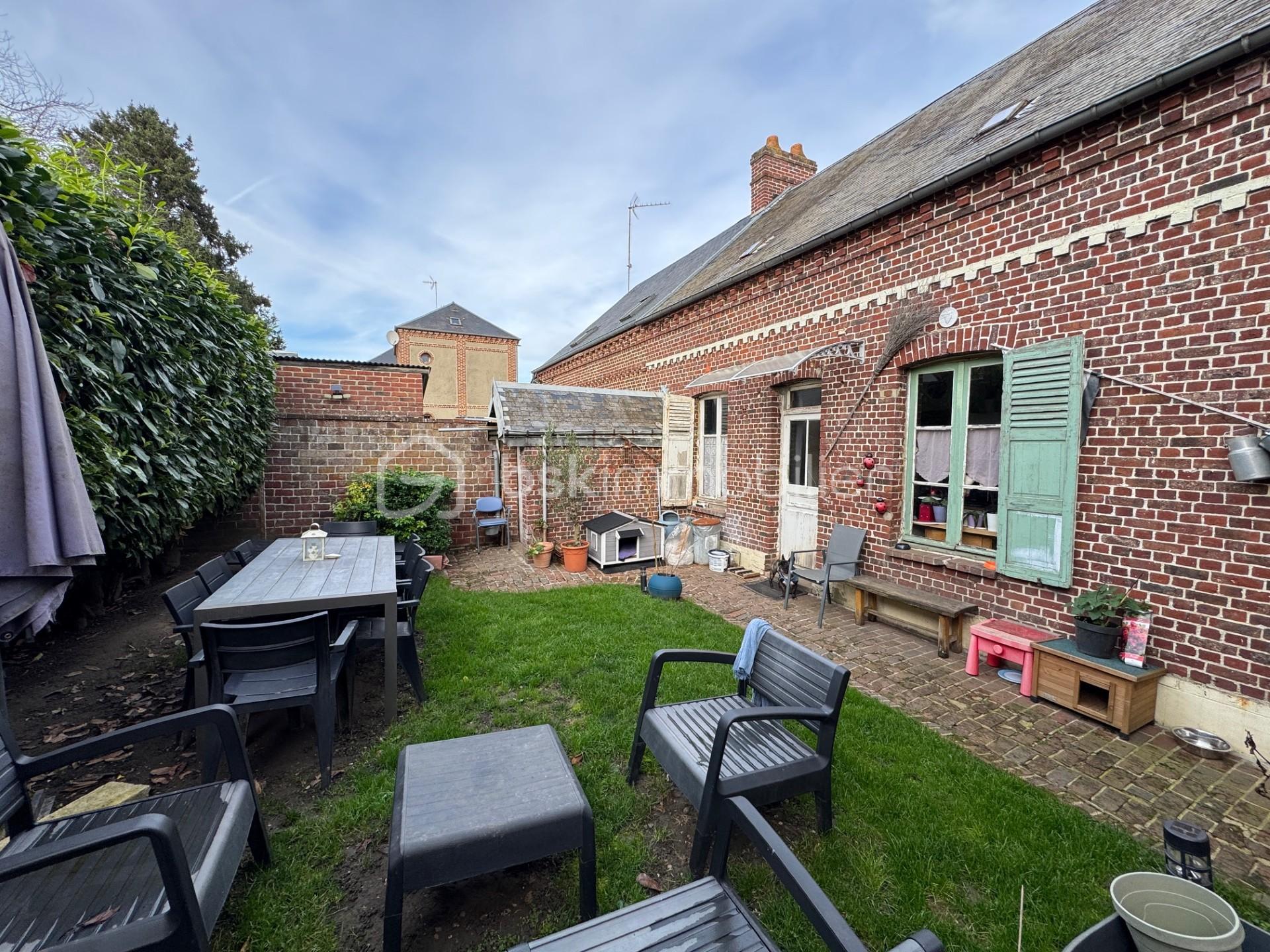 Maison de 104 m² - 5a49c864-1b16-4bee-a0c5-0e39be0ce9f3.jpg