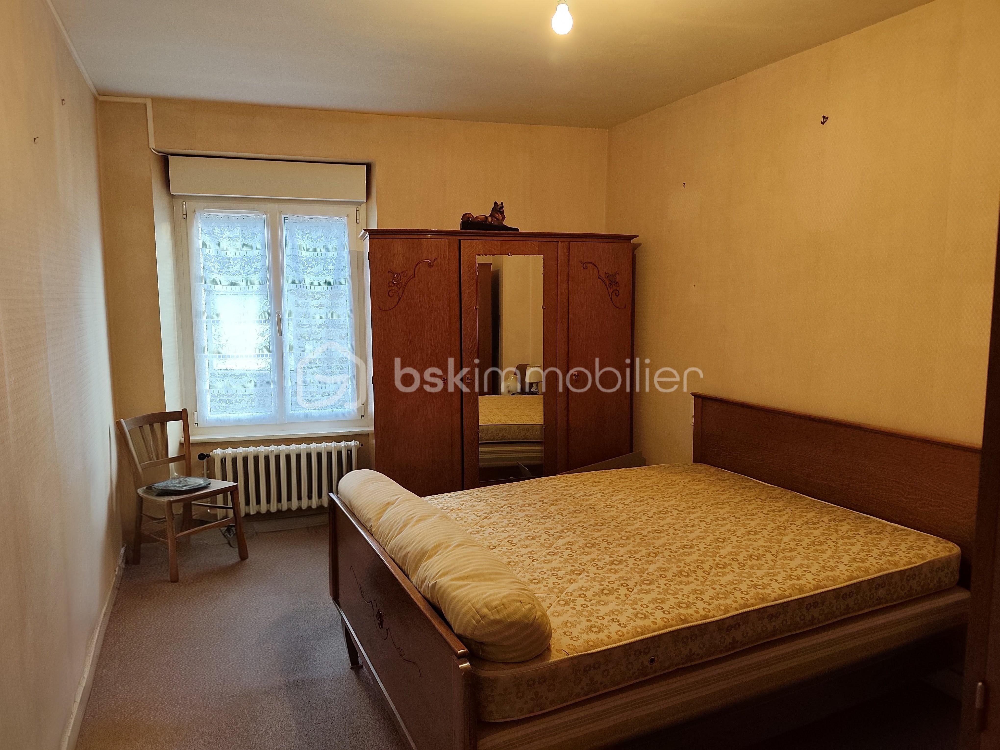 Maison de 105 m² - Photo 2ème chambre.jpg