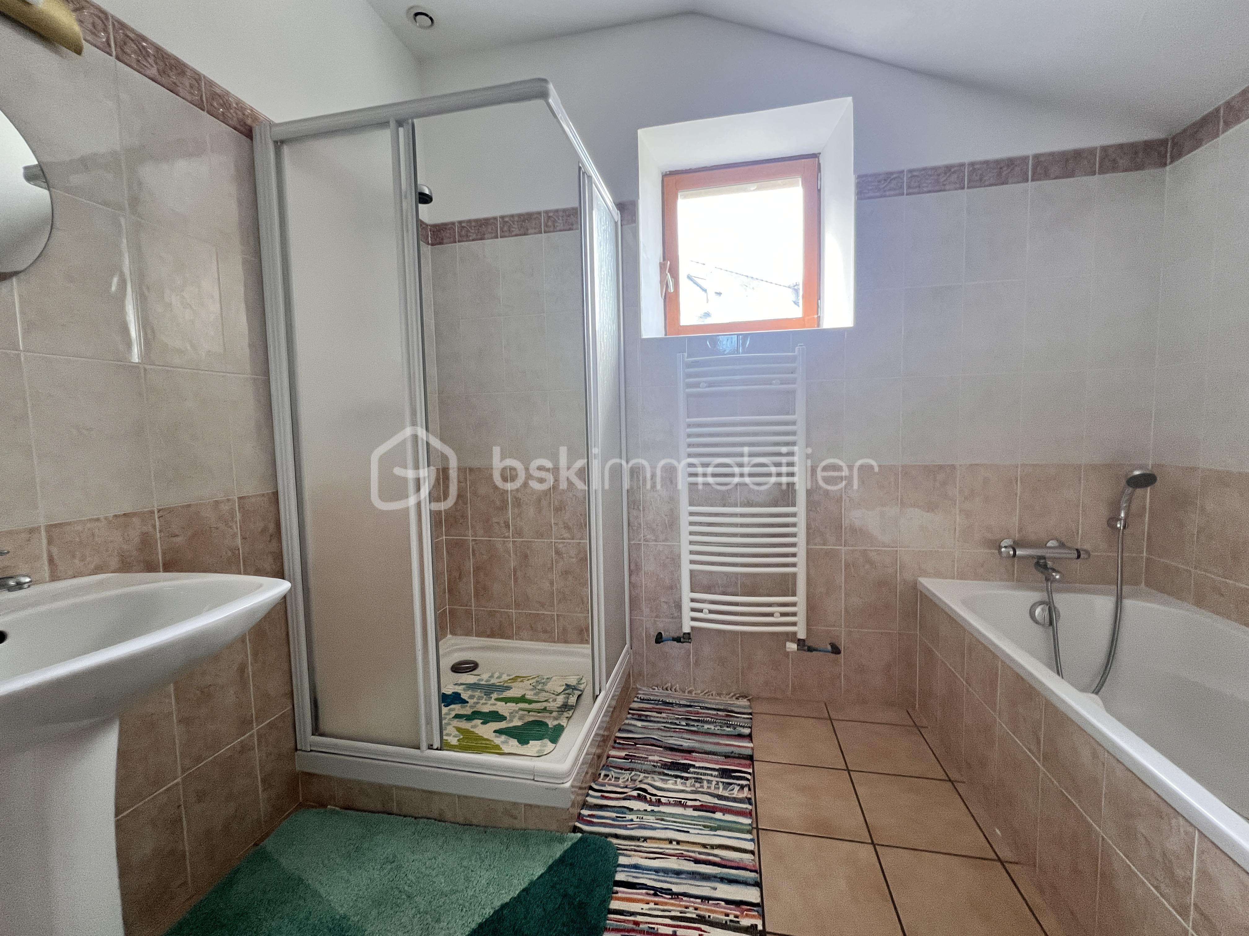 Maison de 660 m² - 17.JPG