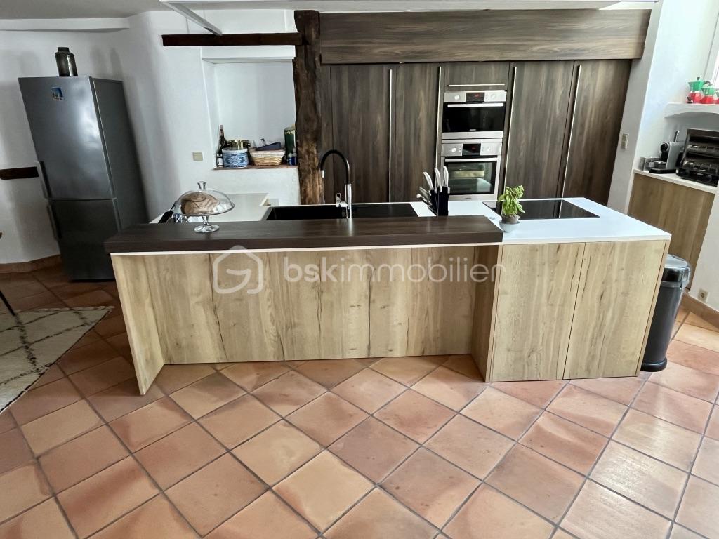 Demeure de 239 m² - vIdTBPWDRUCuzeygWbuIwg_thumb_29af.jpg