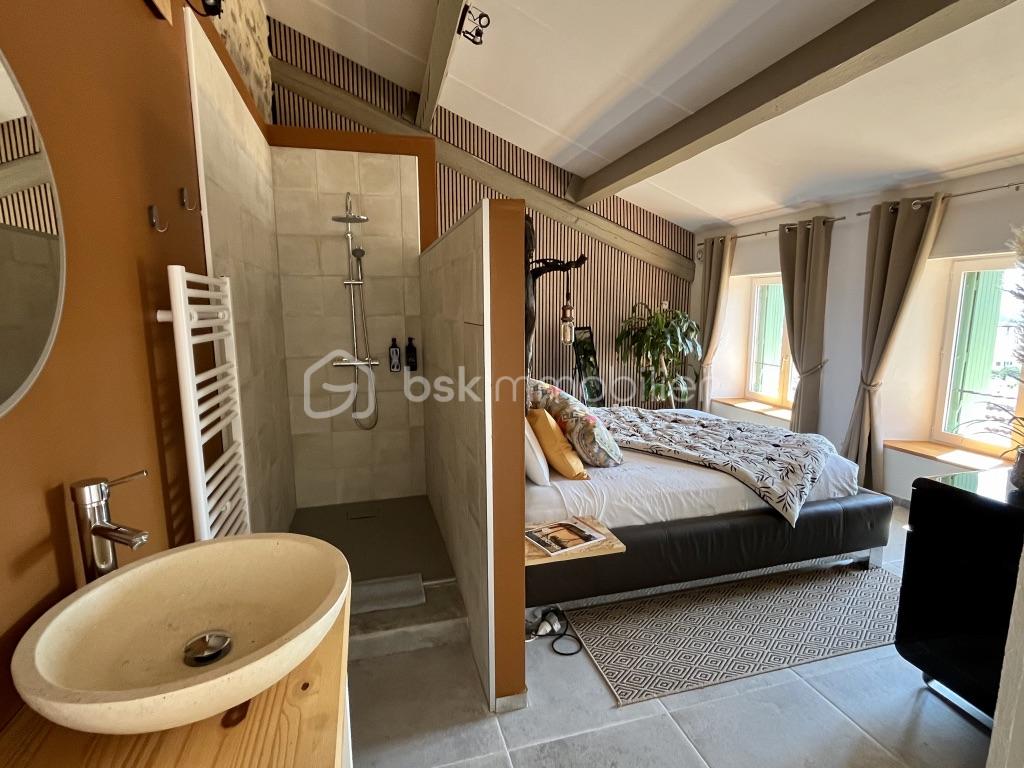 Demeure de 239 m² - EhshH2OnTn+nshHutsd8Sw_thumb_29c2.jpg