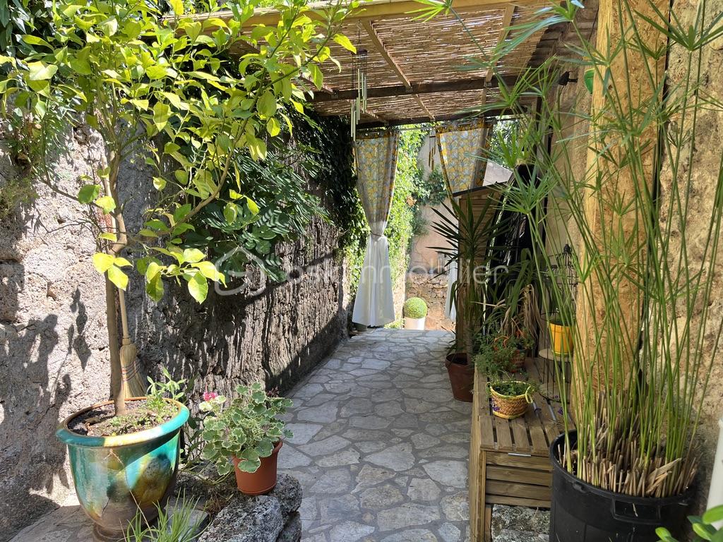Demeure de 239 m² - UNADJUSTEDNONRAW_thumb_29da.jpg