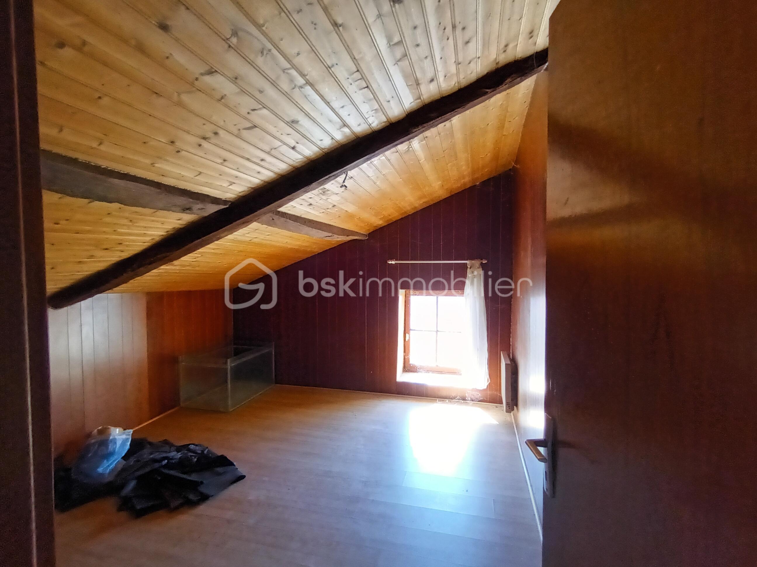 Corps de ferme de 379 m² - 20250807_110604.jpg