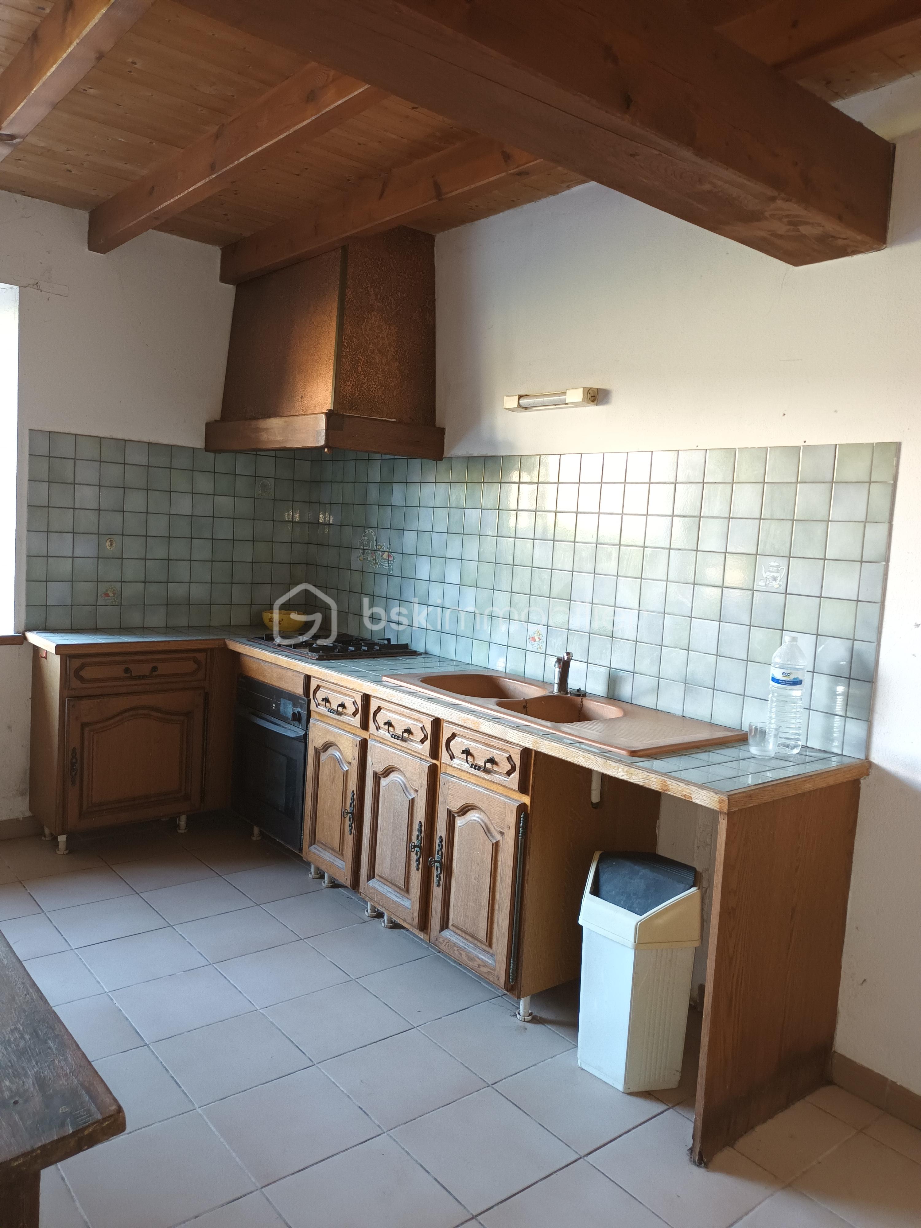 Corps de ferme de 379 m² - 20250807_104613.jpg