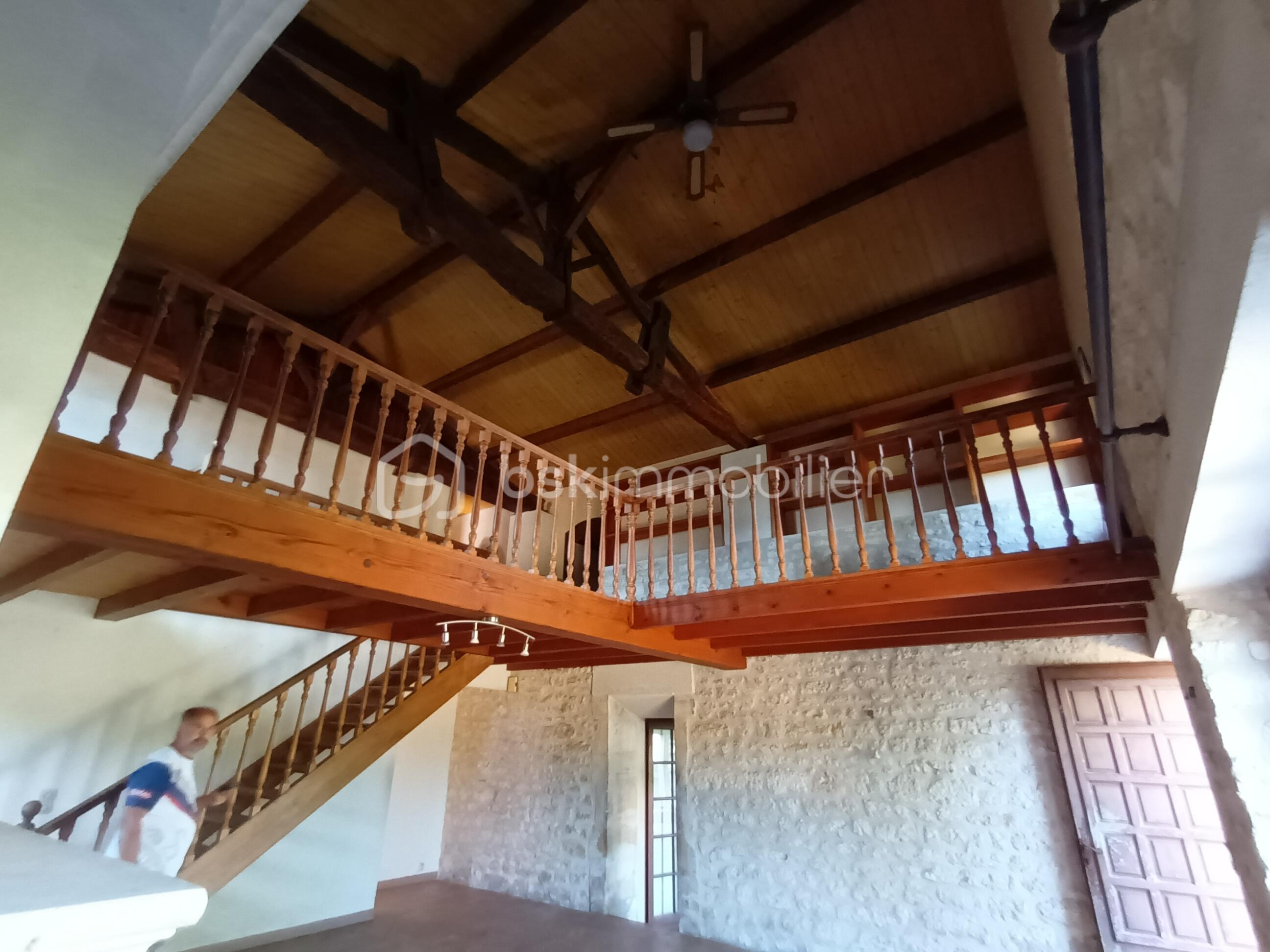 Corps de ferme de 379 m² - 20250807_104758.jpg