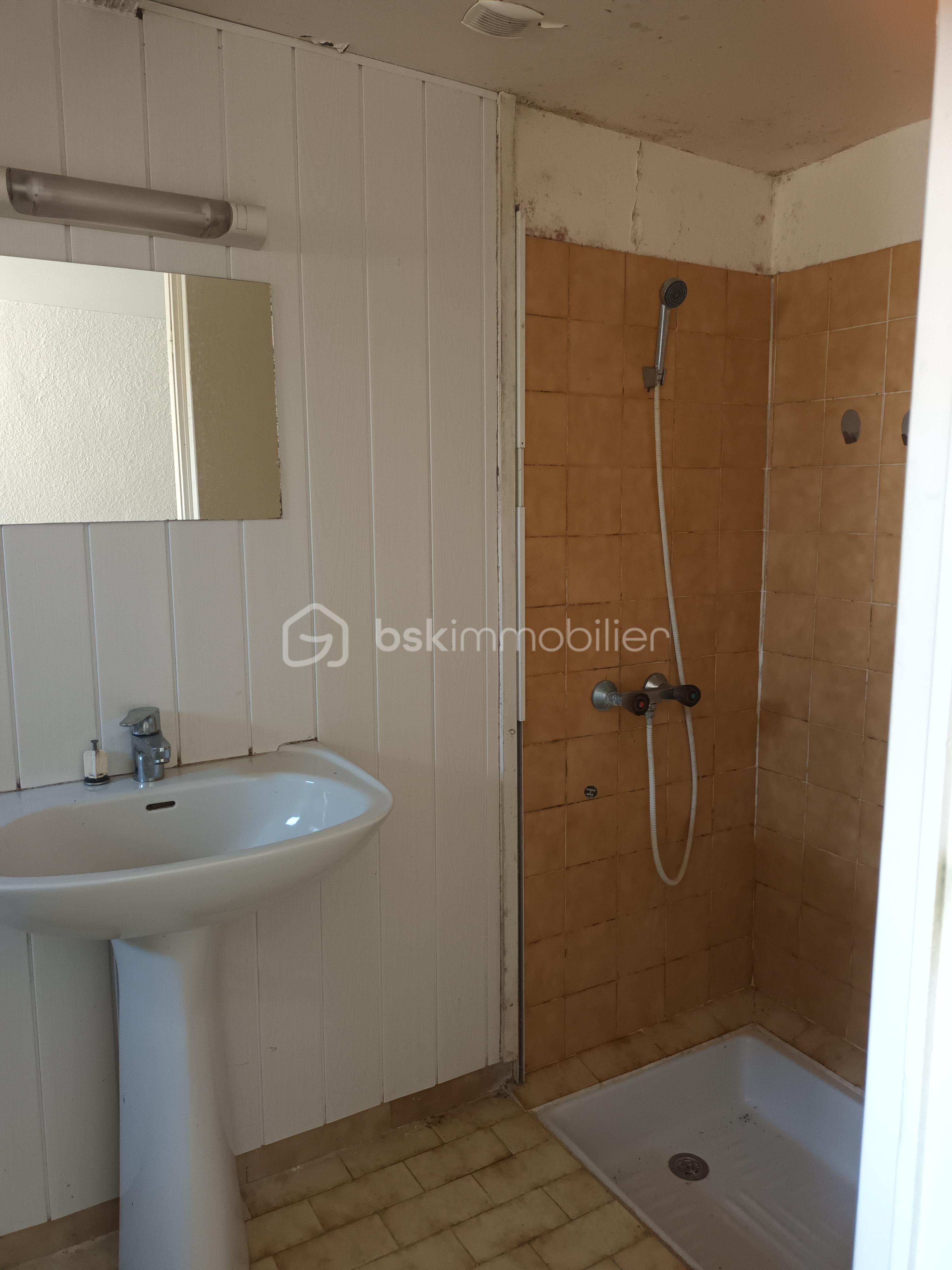 Corps de ferme de 379 m² - 20250807_103733.jpg