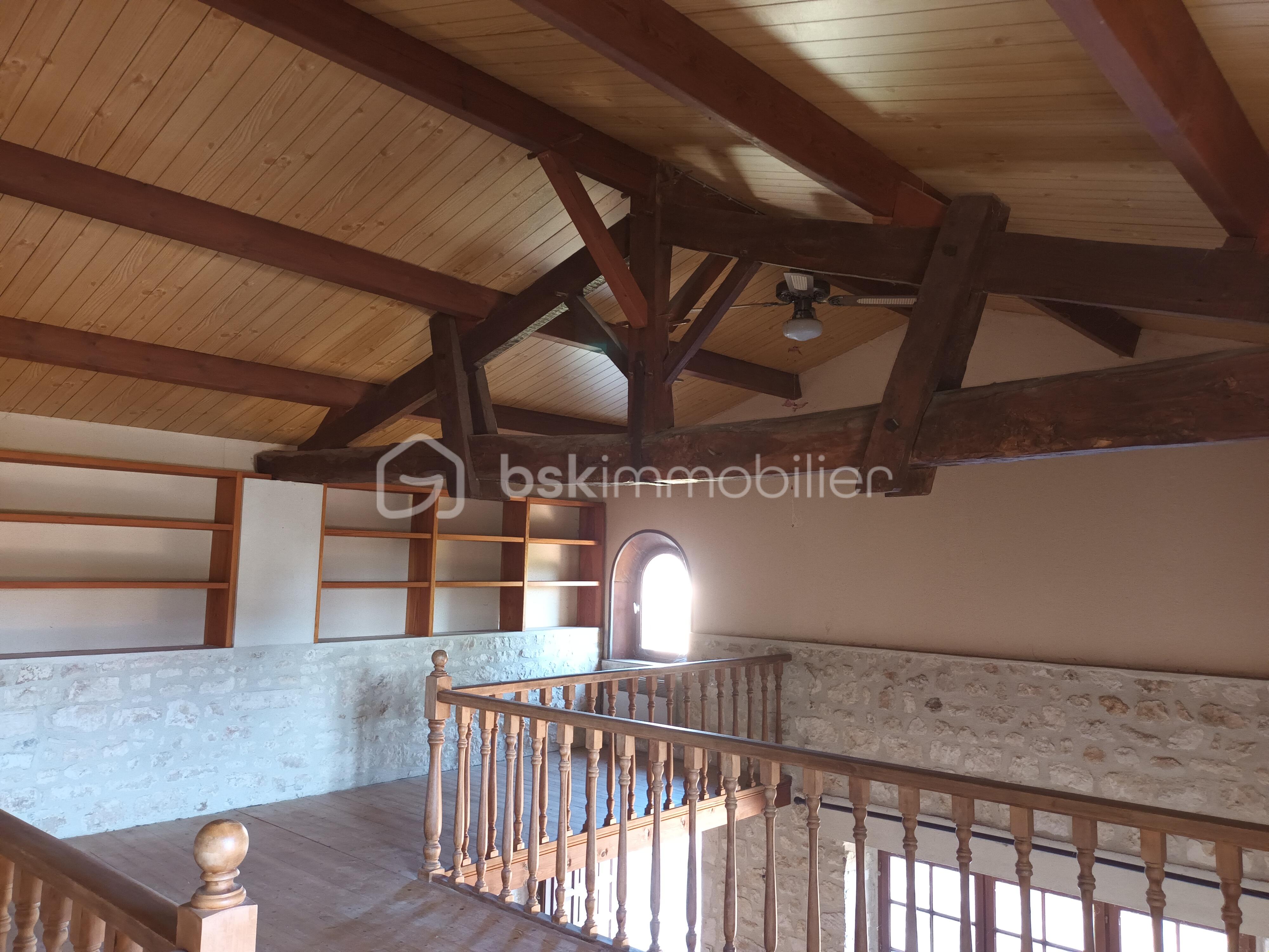 Corps de ferme de 379 m² - 20250807_105836.jpg