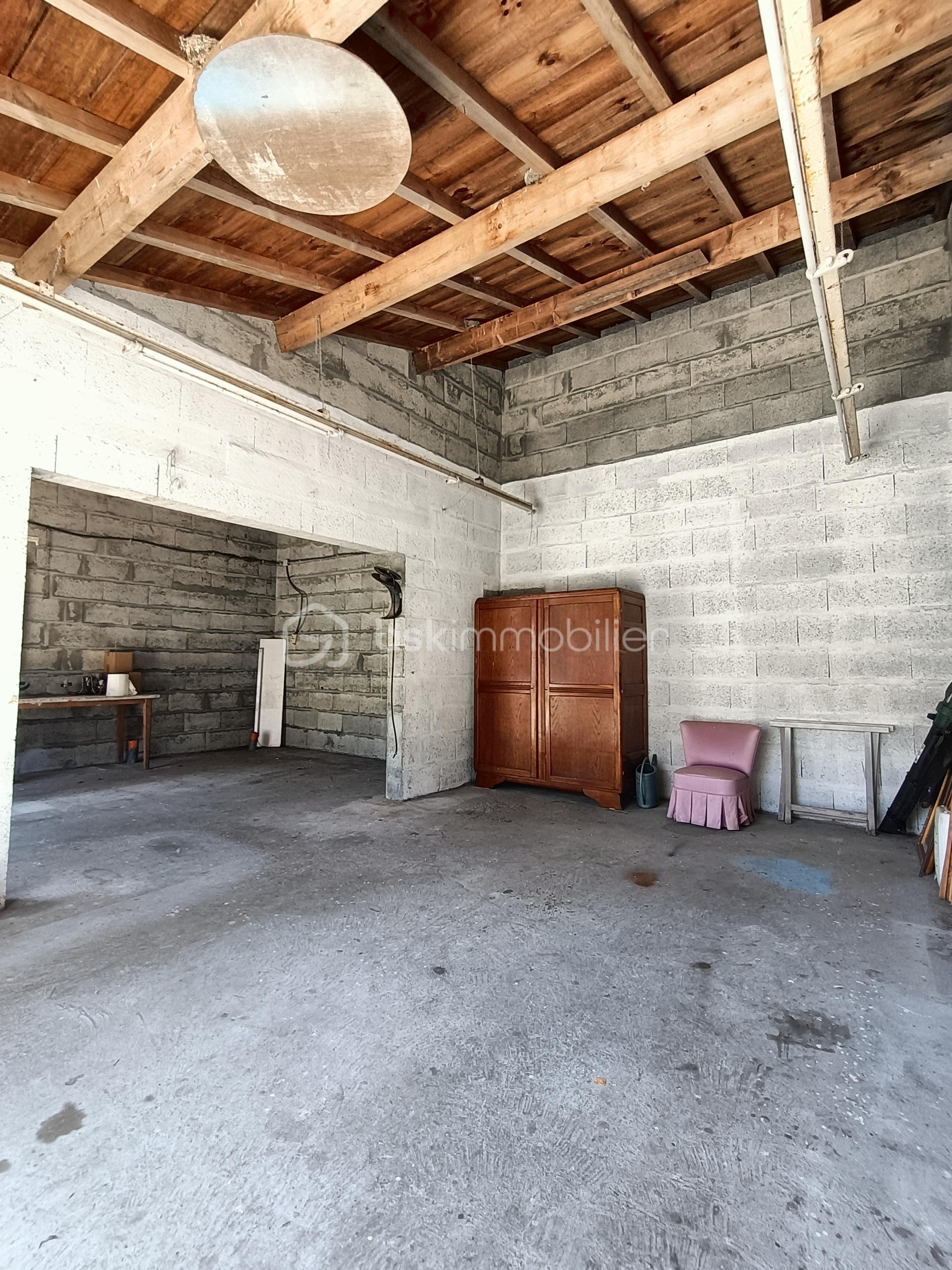 2 garages.jpg