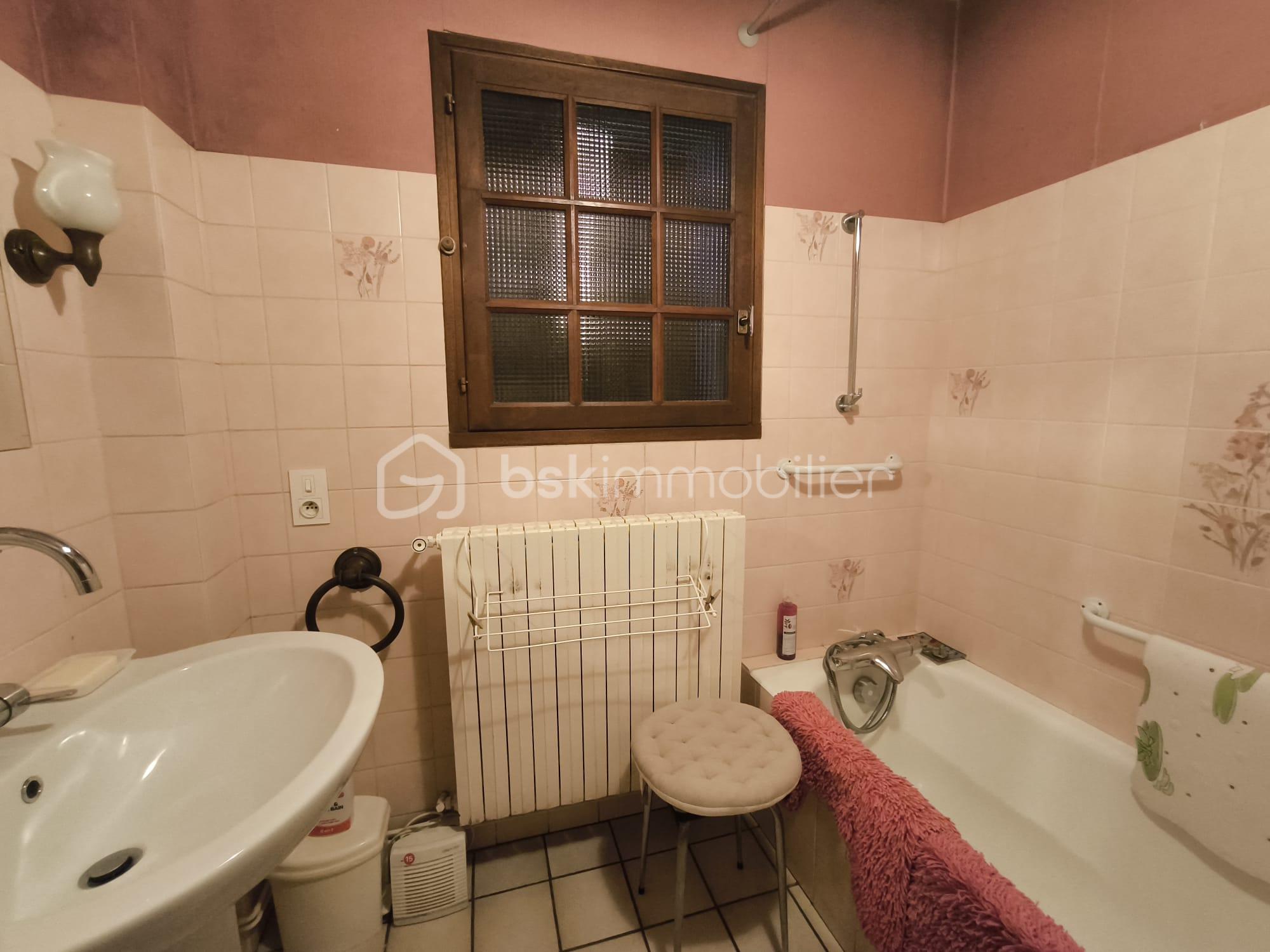 Maison ancienne de 152 m² - WhatsApp Image 2025-10-29 à 16.04.38_36e23c13.jpg