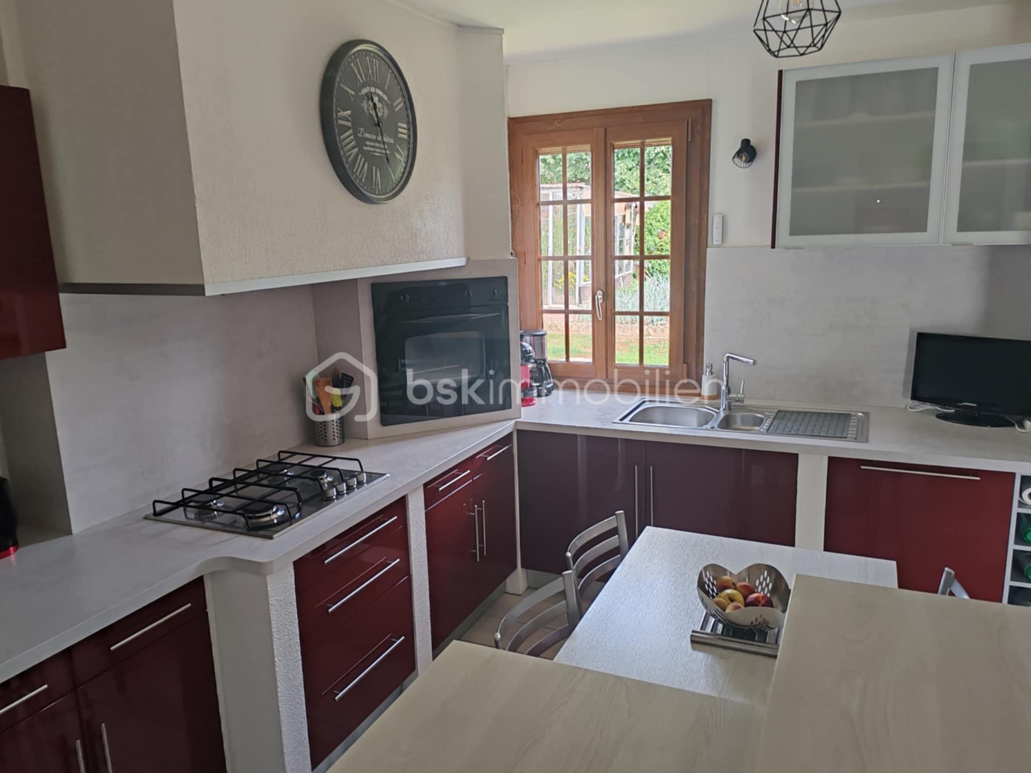 Pavillon de 94 m² - 7d2797bc-465c-4d31-be35-43245fc8a8cd.jpg
