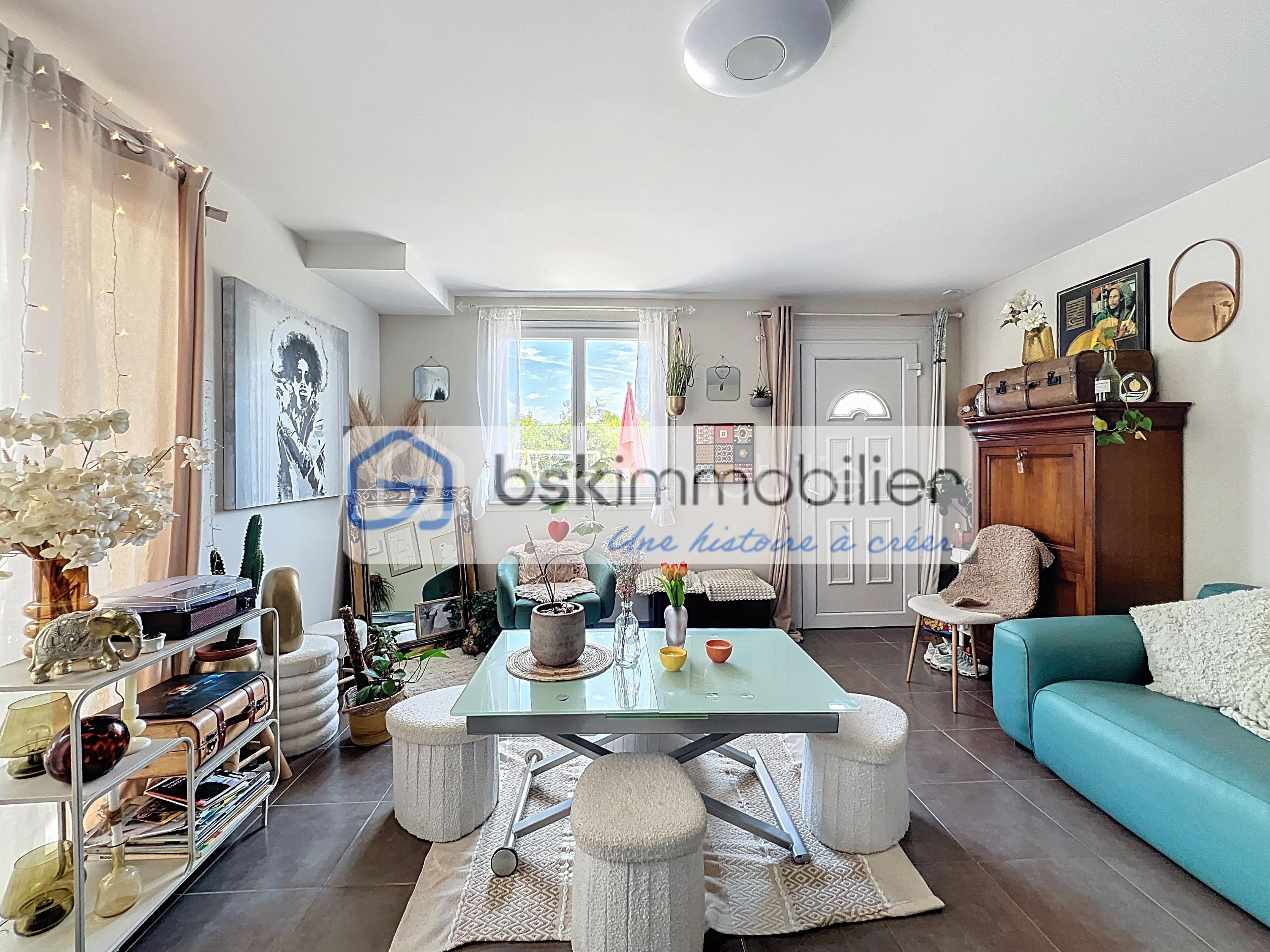 Maison traditionnelle de 100 m² - qelia_00010.jpg