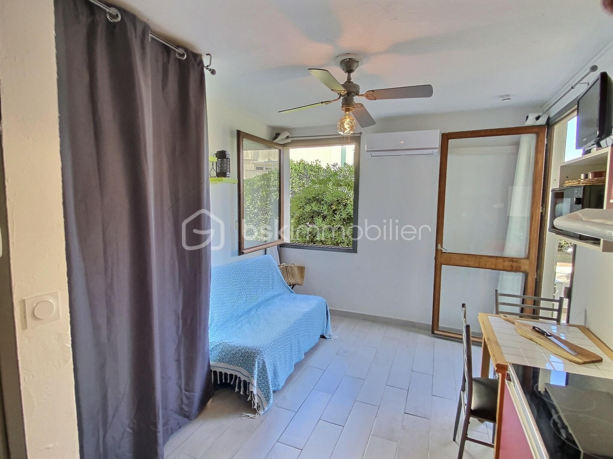 Appartement de 16 m² - exposio_132946795.jpg