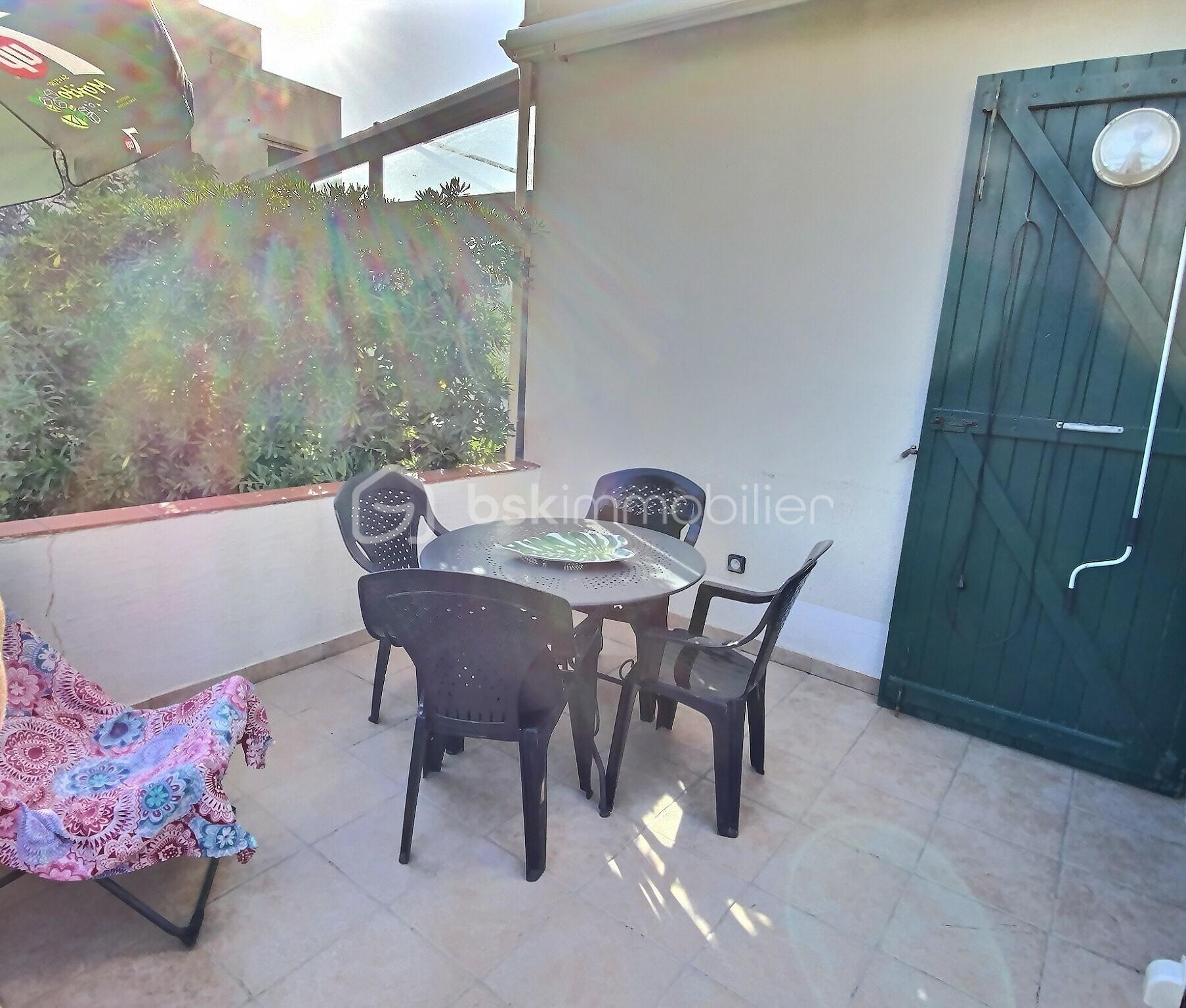 Appartement de 16 m² - exposio_132946748.jpg
