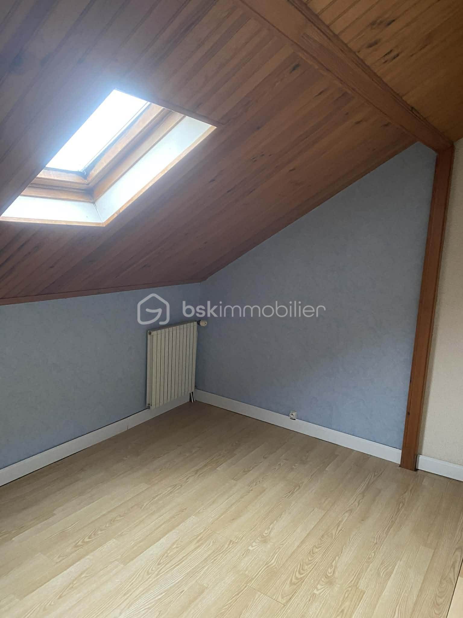 Maison de 85 m² - 354e117e-bee9-489b-ab0b-5e8fdaf13c74.jfif