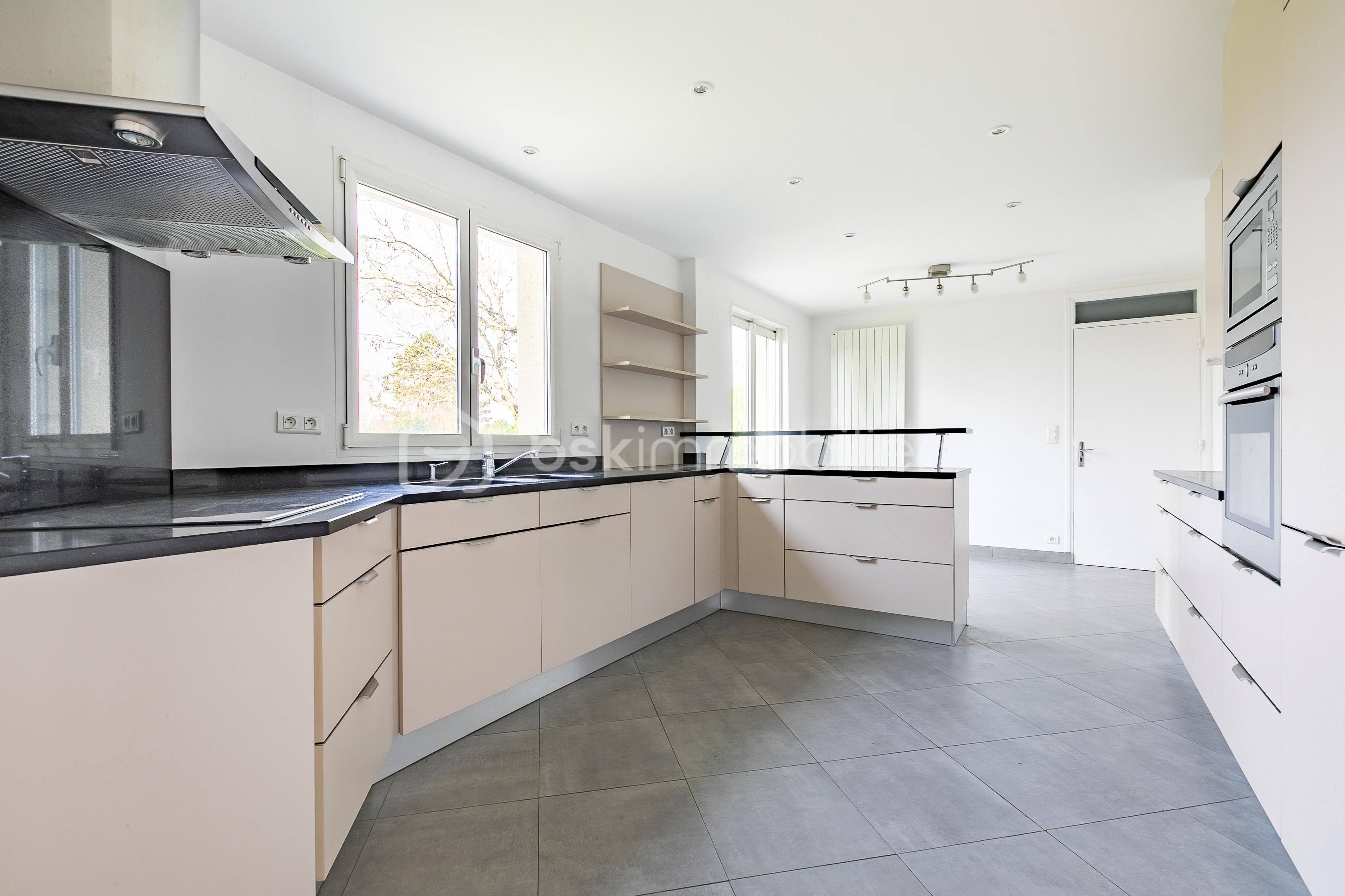 Maison contemporaine de 243 m² - 9.JPG