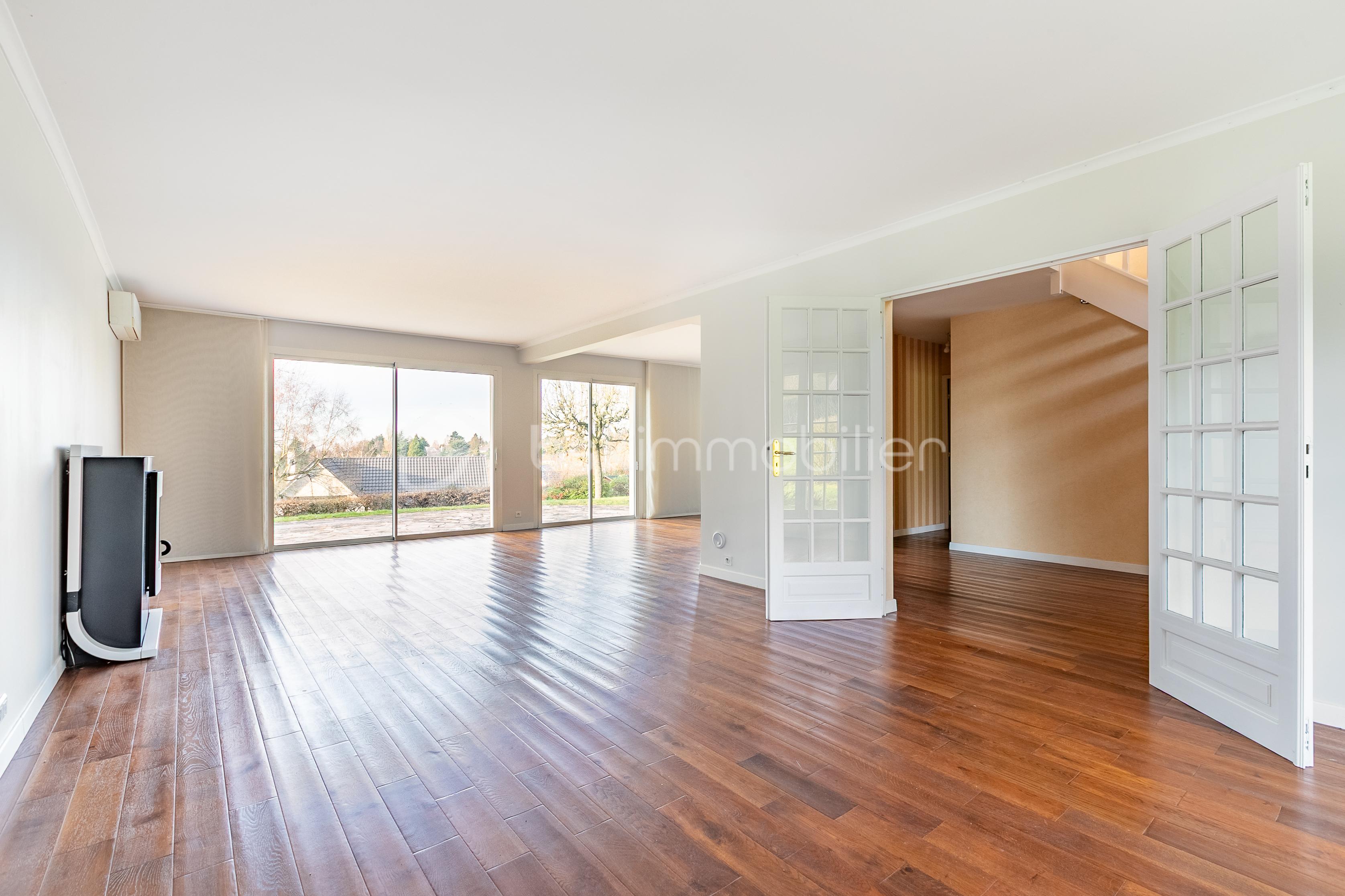 Maison contemporaine de 243 m² - 3.JPG