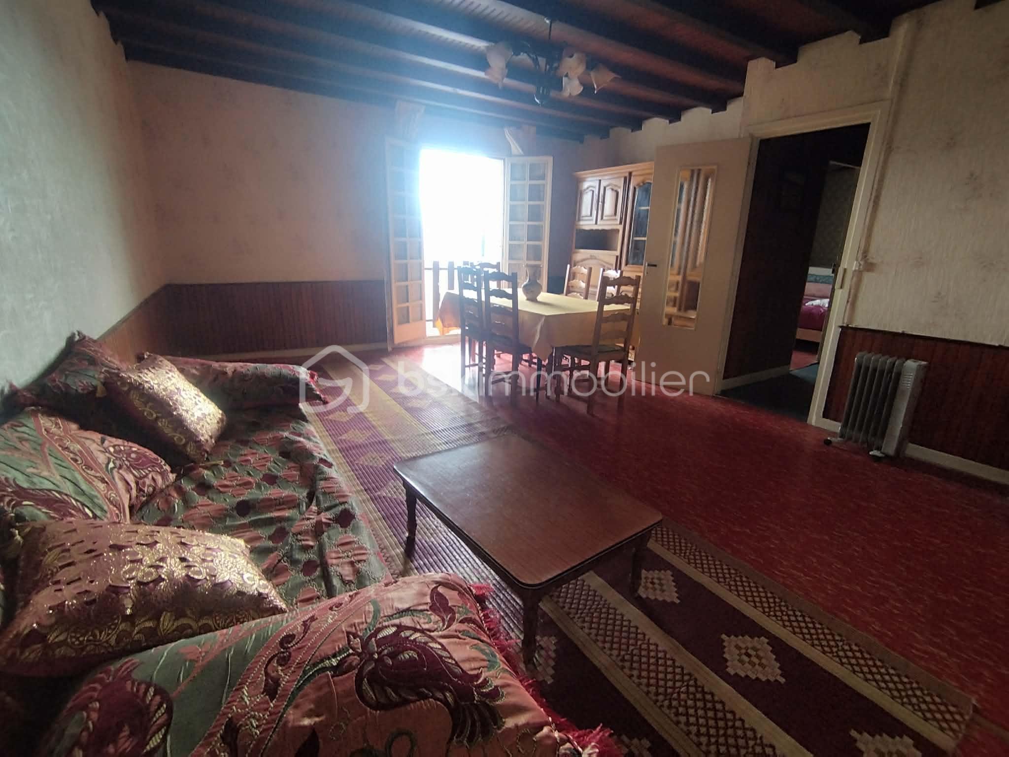 Maison de 300 m² - 65ce265a-34e0-418f-9cc2-4bfda98b0c26.jpg