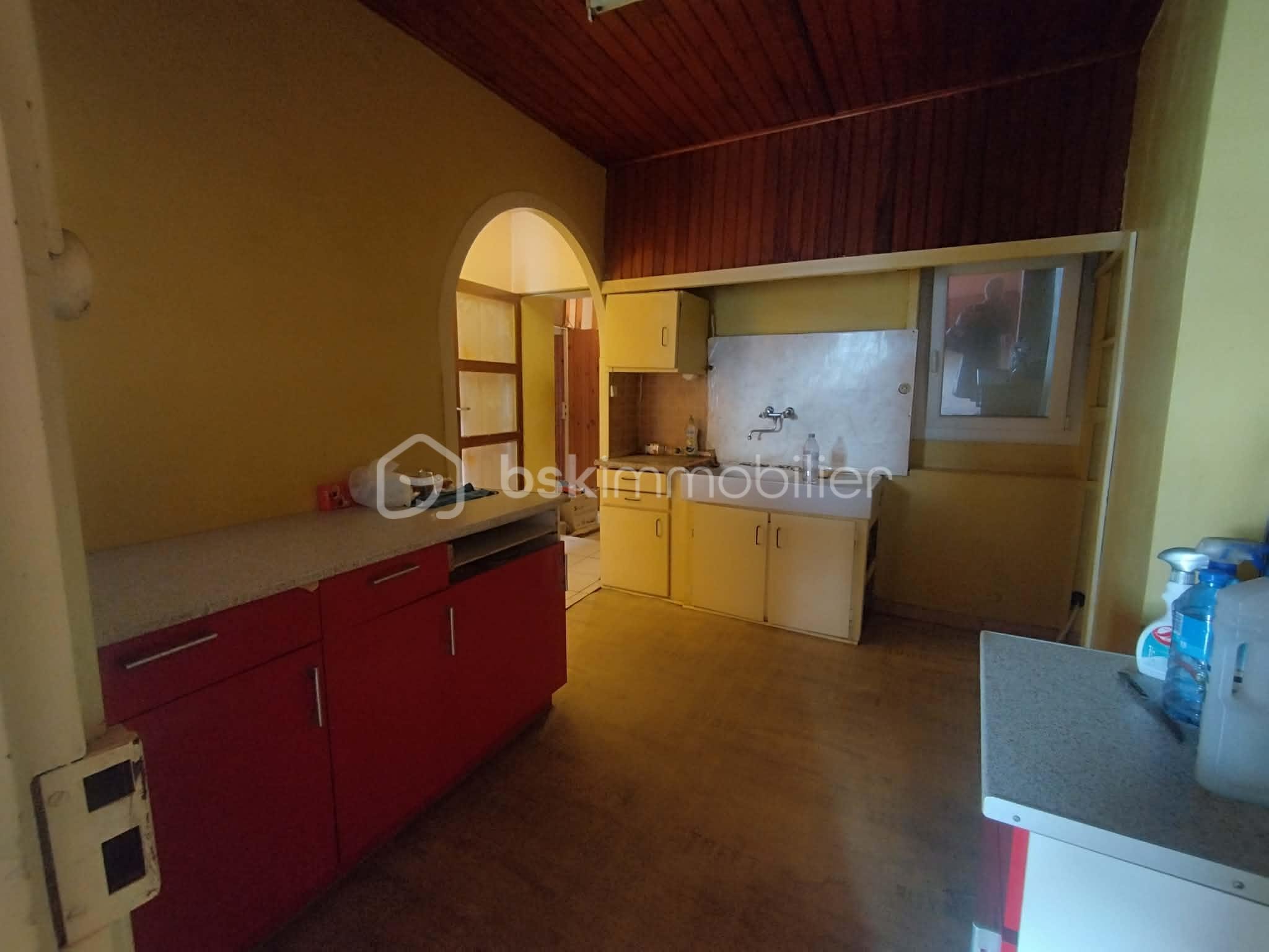 Maison de 300 m² - 2927371a-89ab-4ed9-a35e-dc7627c8db0a.jpg