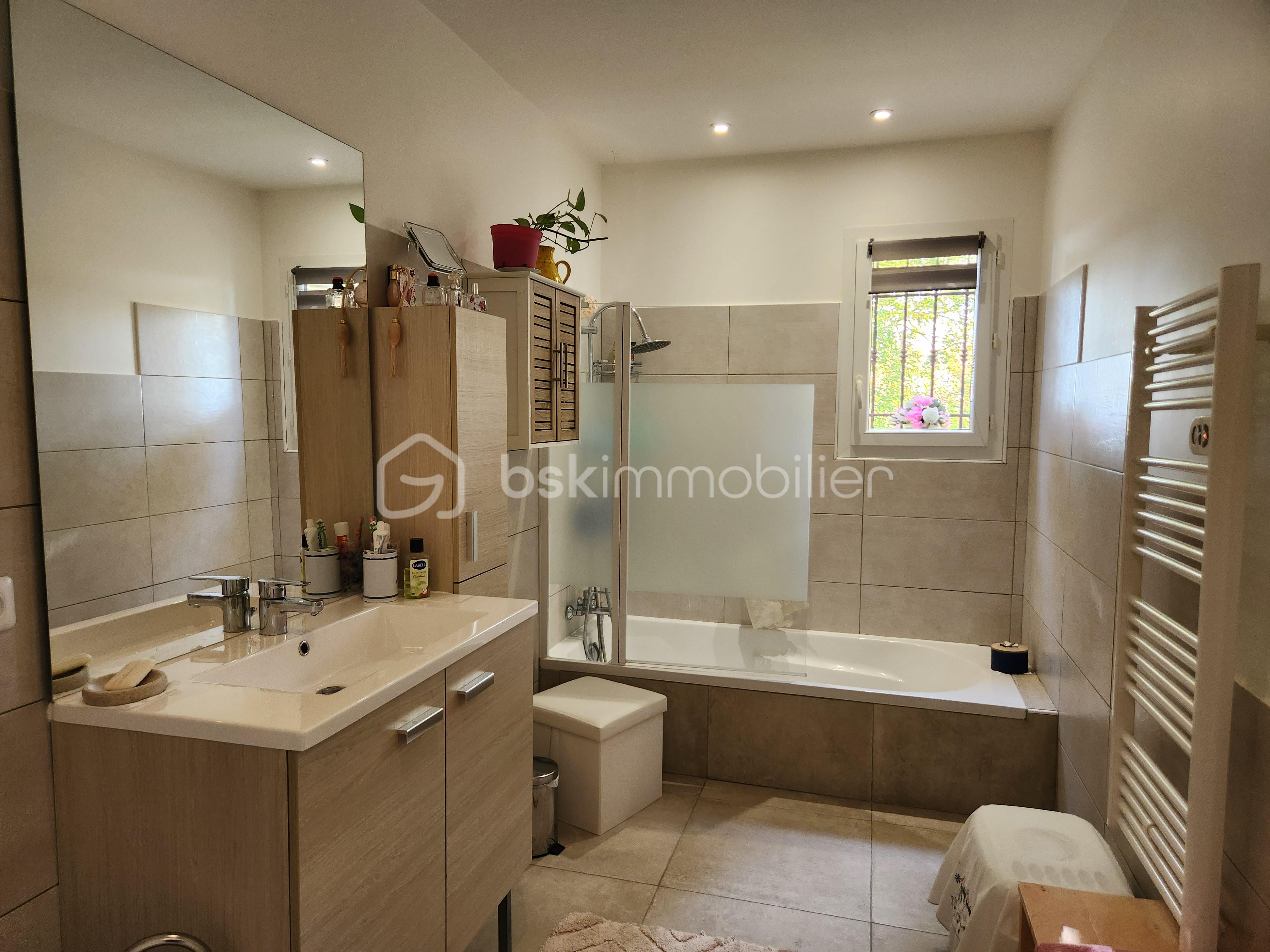 Maison contemporaine de 175 m² - 20251113_142258.jpg