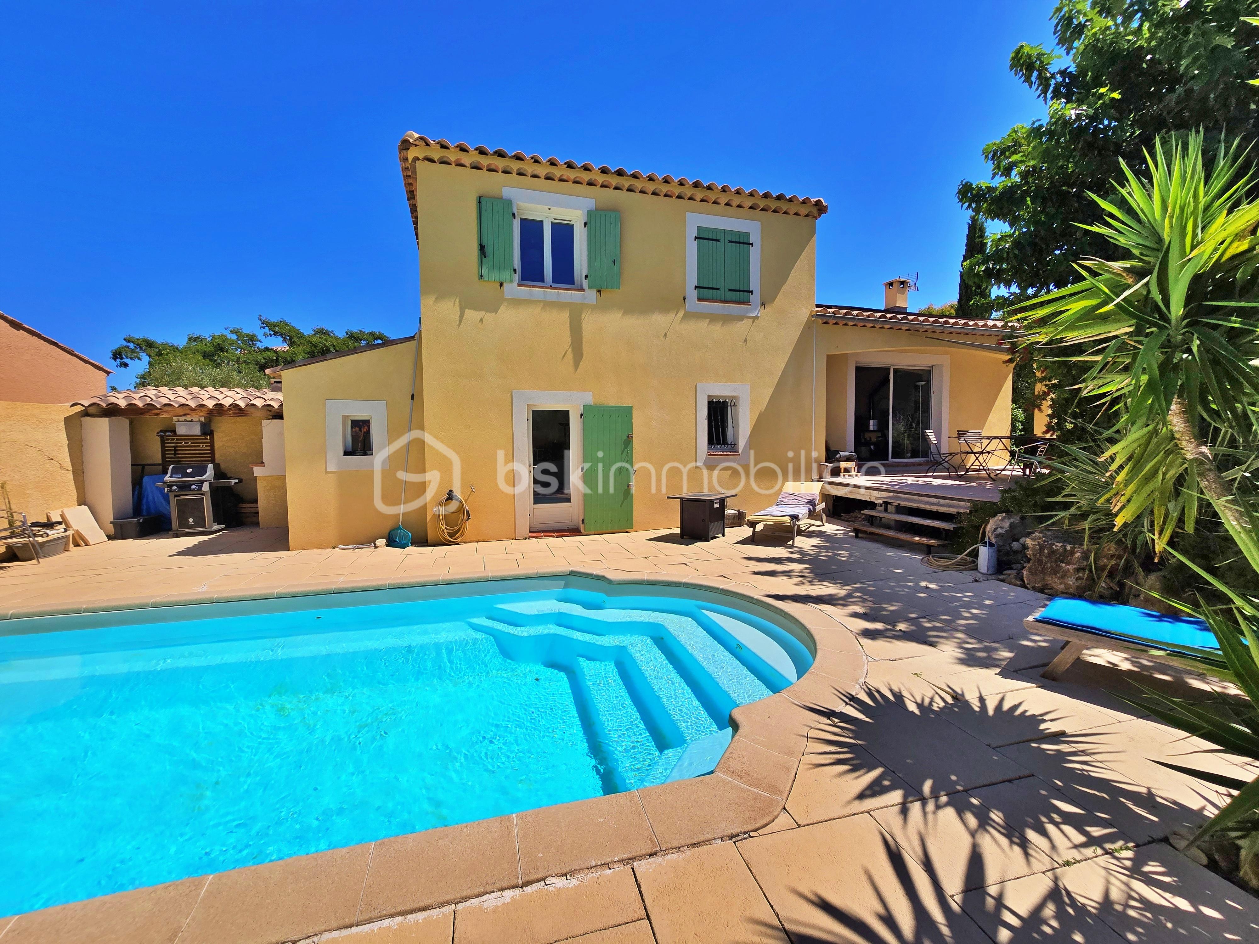 Maison 5 pièces 121 m² · à Gignac-la-Nerthe · 121 m² · 549 000 €