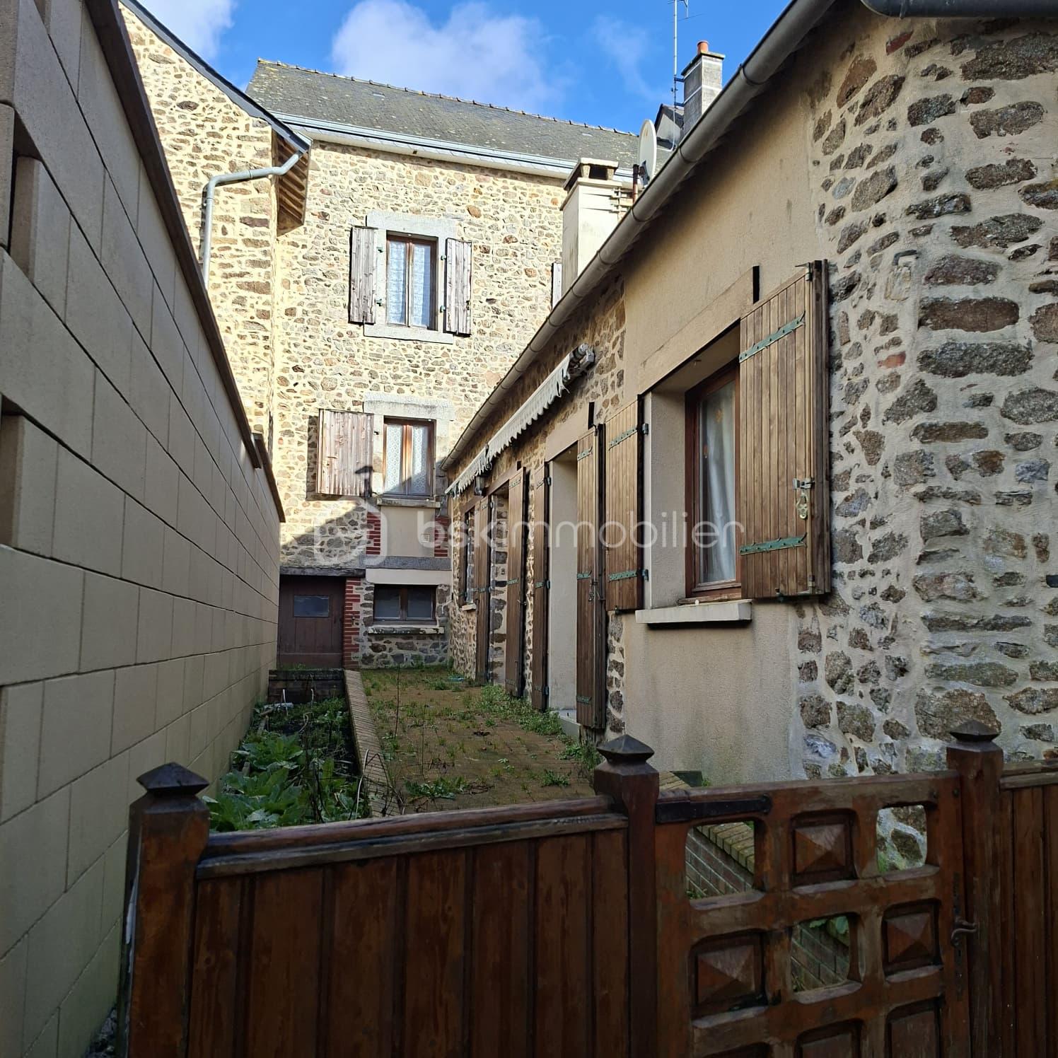 Maison de village de 119 m²