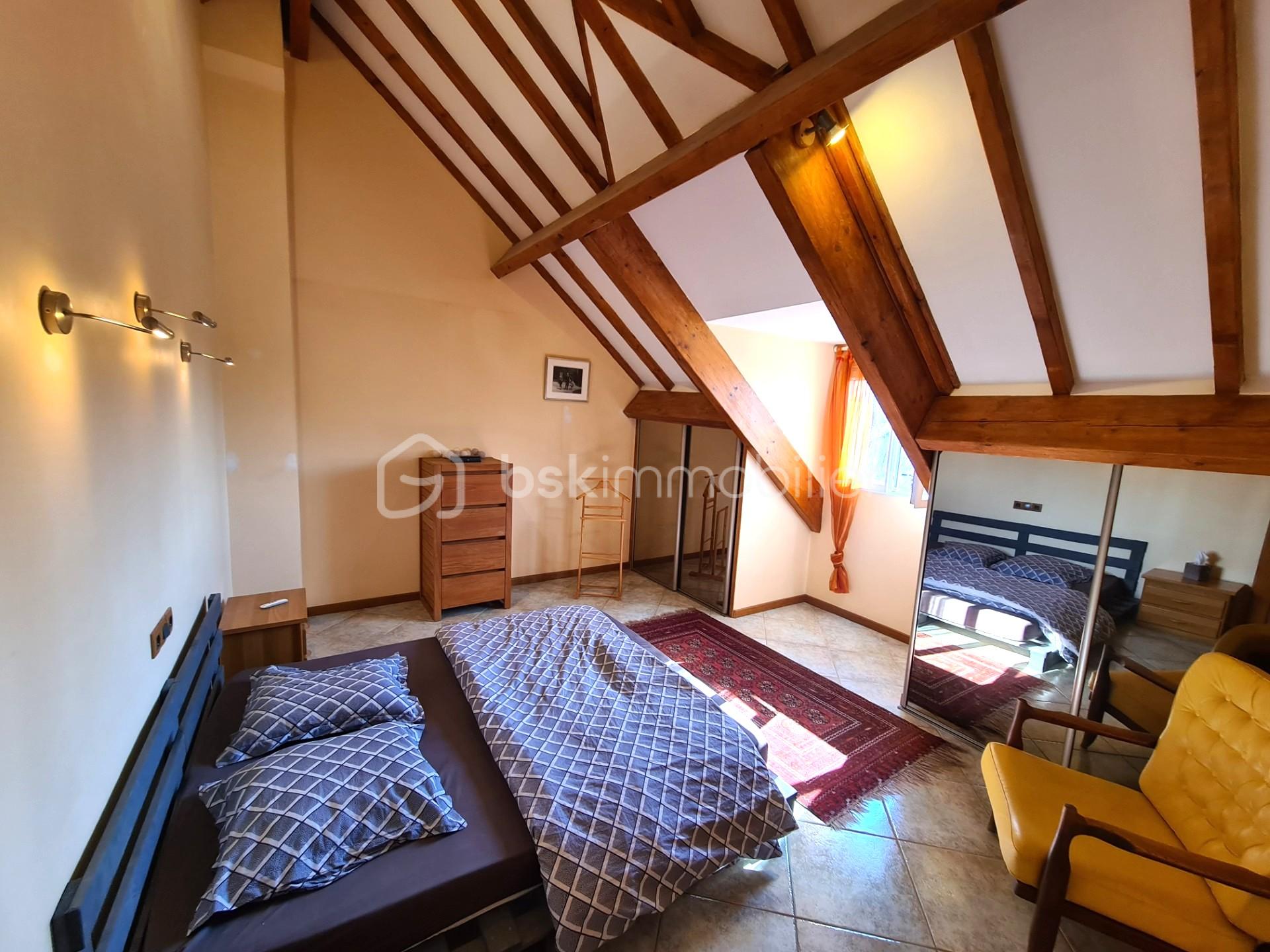 Maison de 125 m² - CHAMBRE 1B.jpg