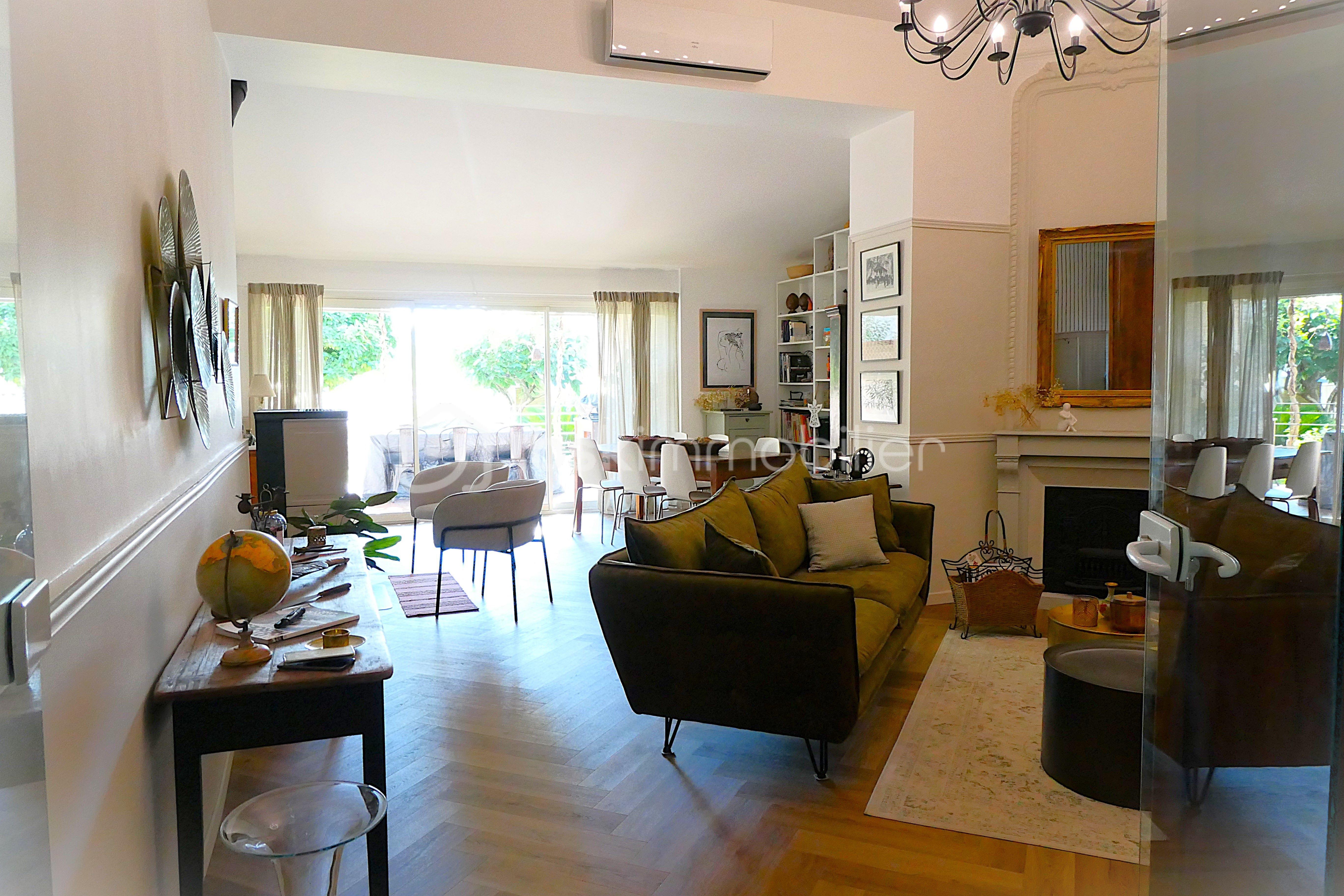Maison de maitre de 115 m² - P1002386.JPG