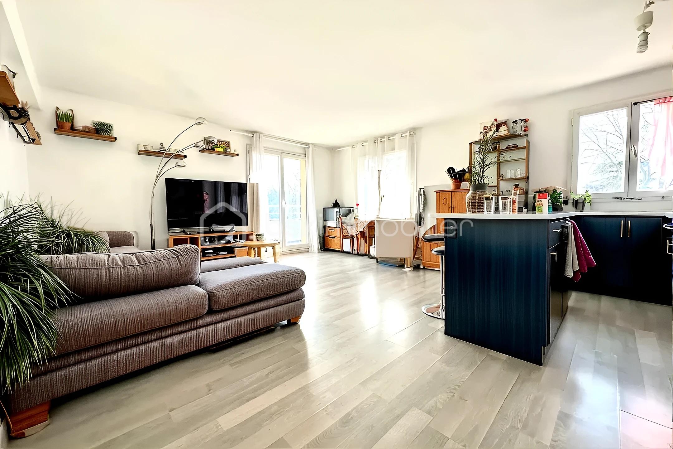 Appartement de 62 m² - hoqi-7c235a3de64c496287c2b772d8f044c6.jpg