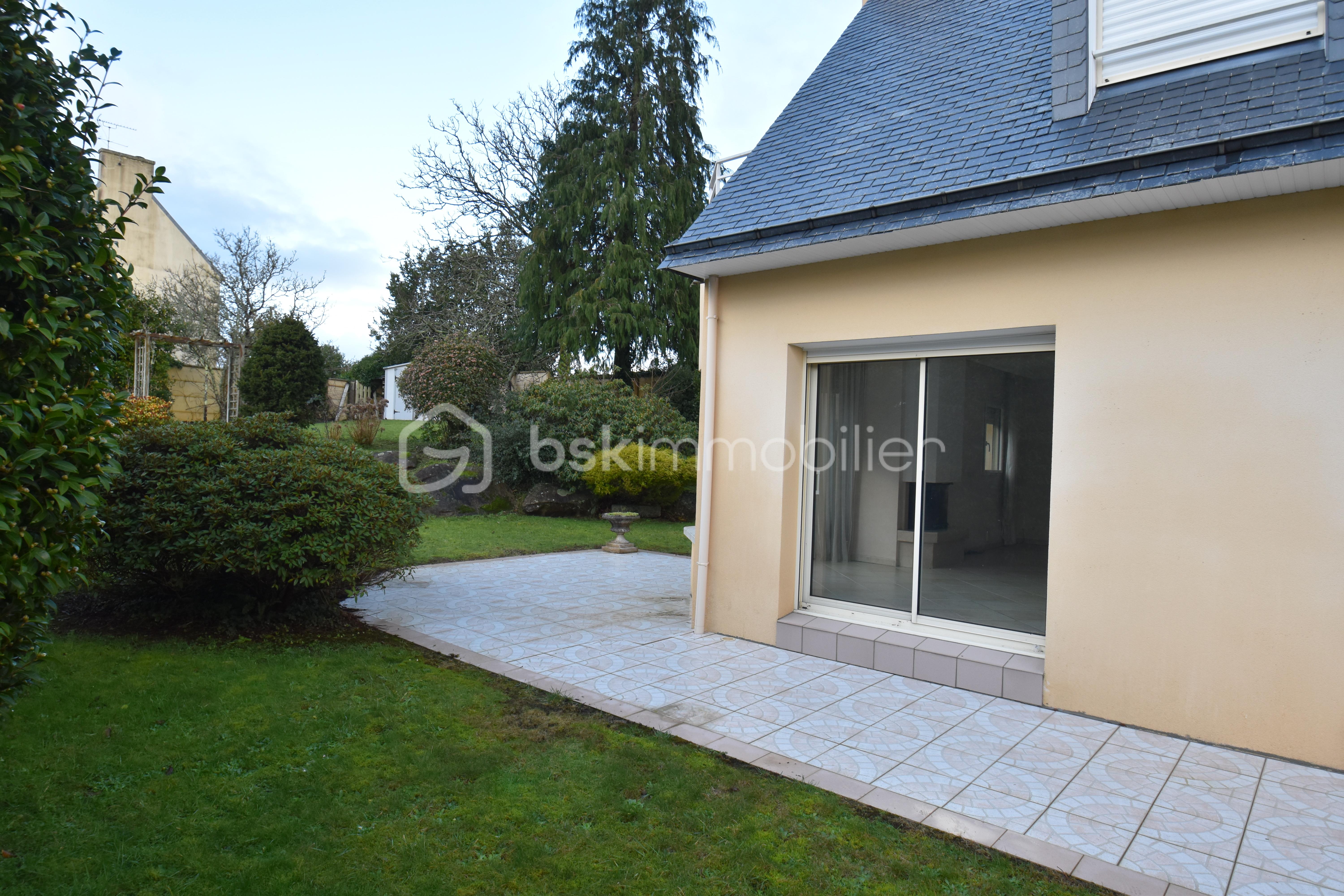 Maison contemporaine de 167 m² - ext33.JPG