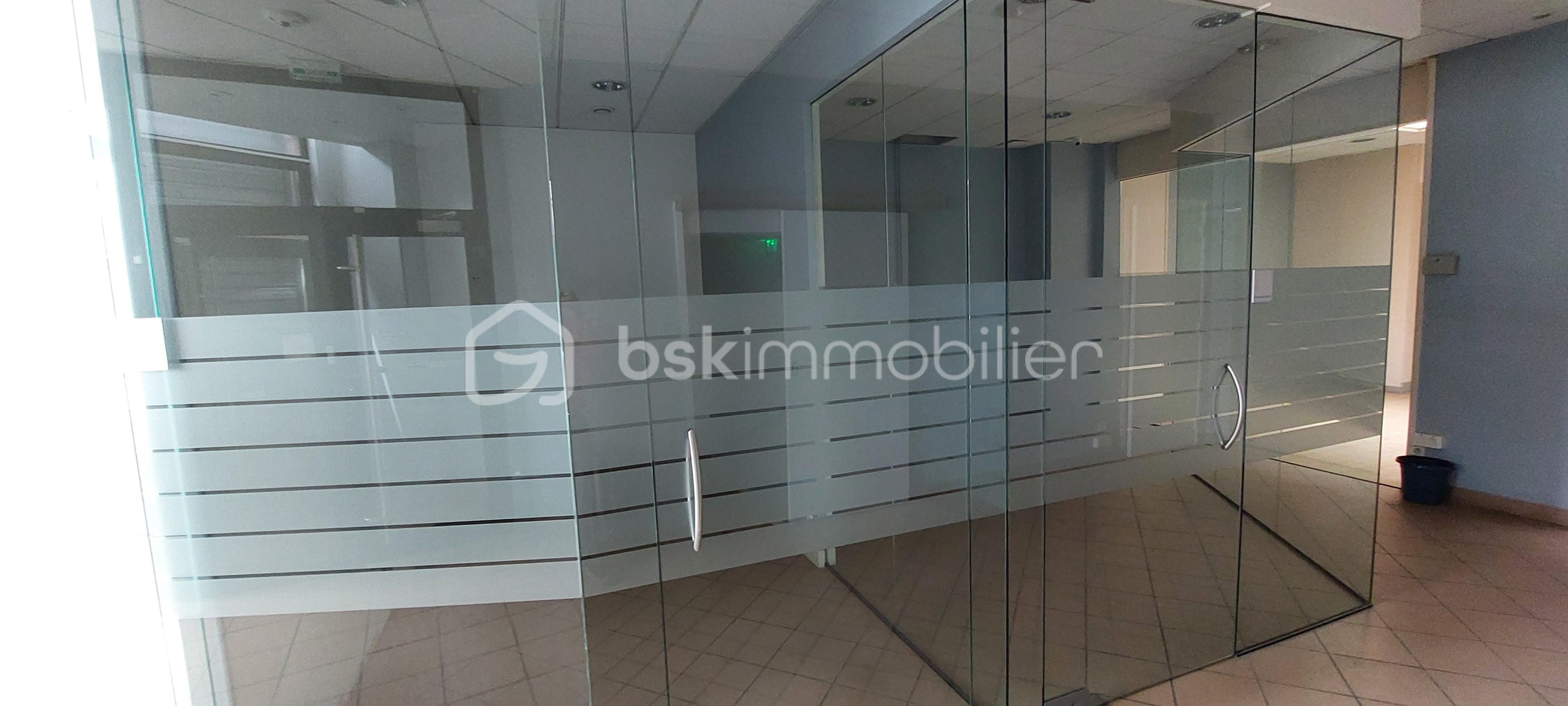 Immeuble de 350 m² - 20250729_142729.jpg