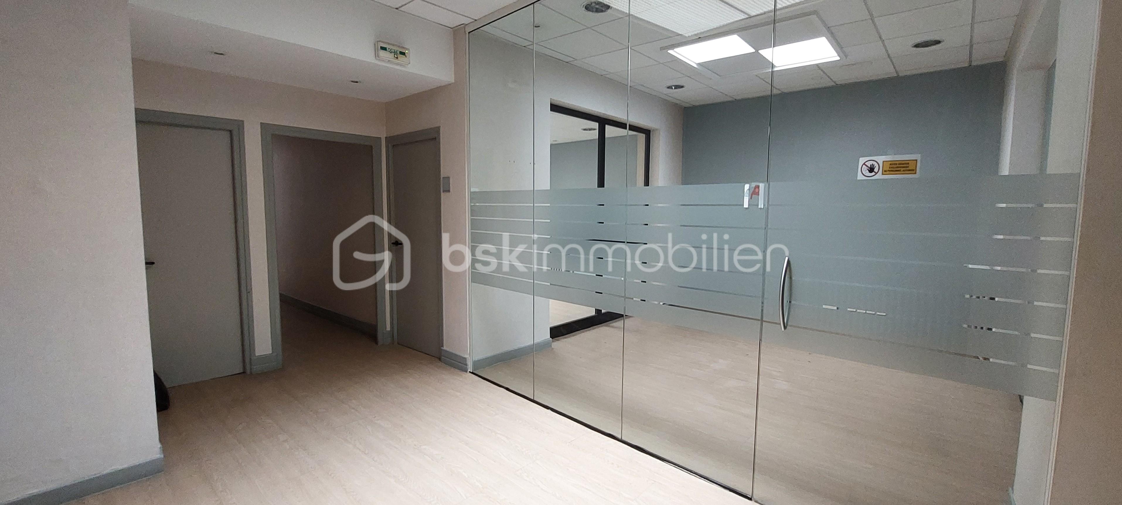 Immeuble de 350 m² - 20250729_143036.jpg