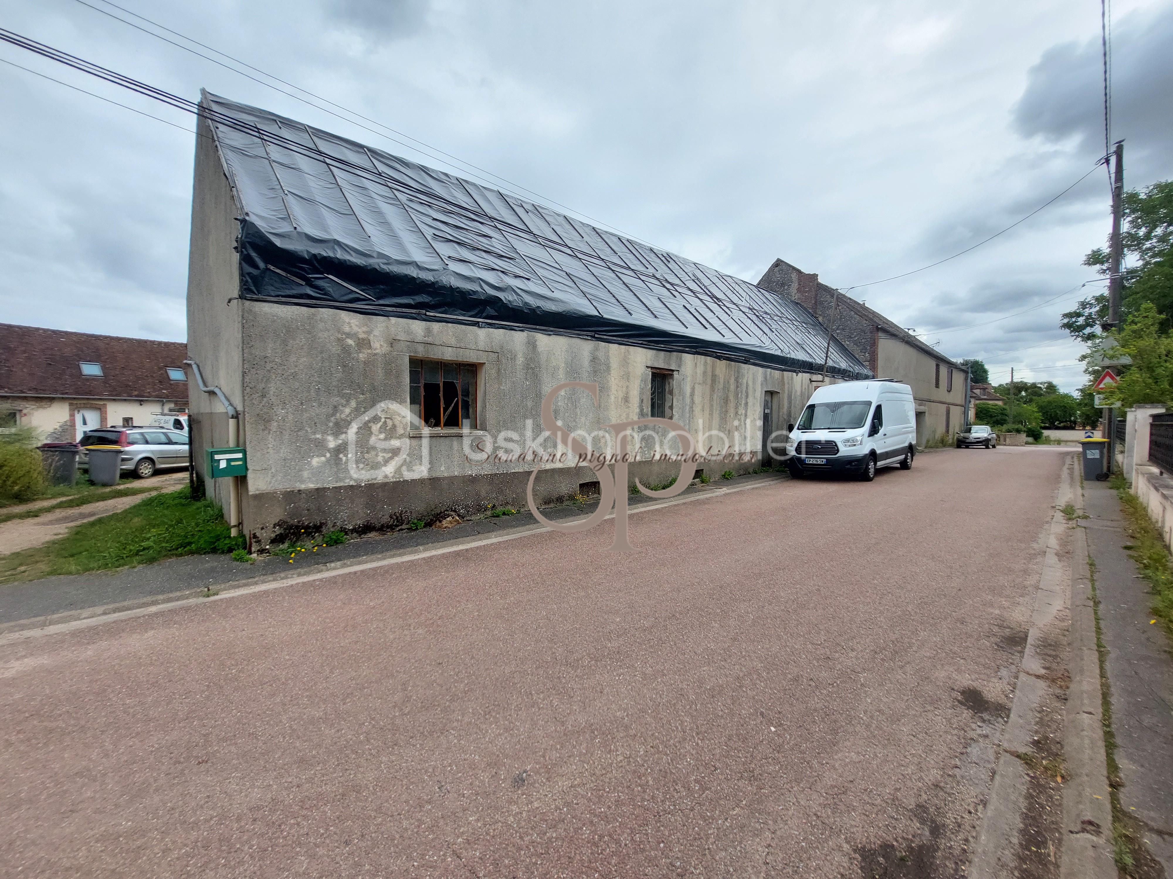 Grange de 150 m² - villebeon-grange-et-terrain-loisirs_00018.jpeg