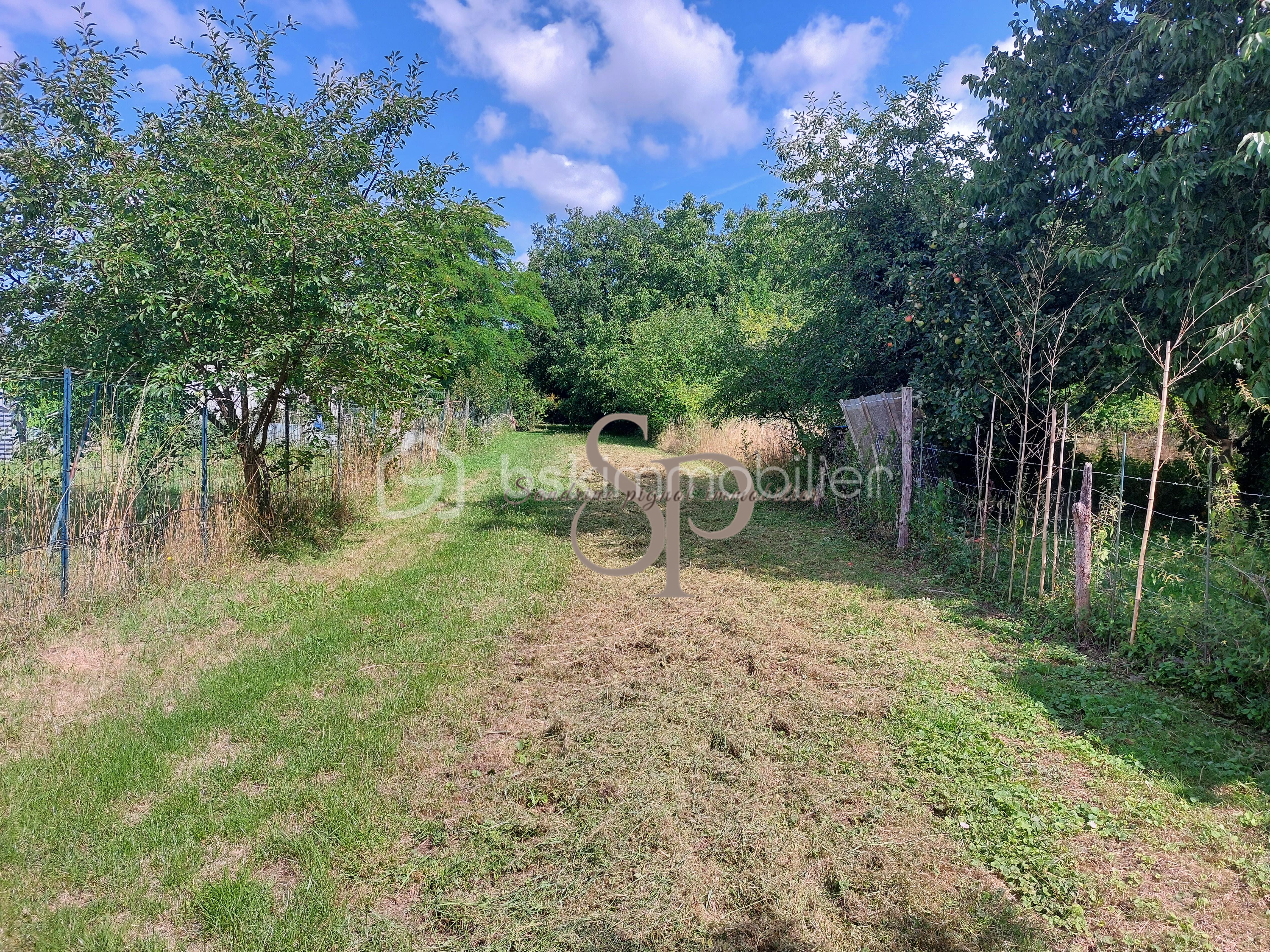Grange de 150 m² - villebeon-grange-et-terrain-loisirs_00020.jpeg