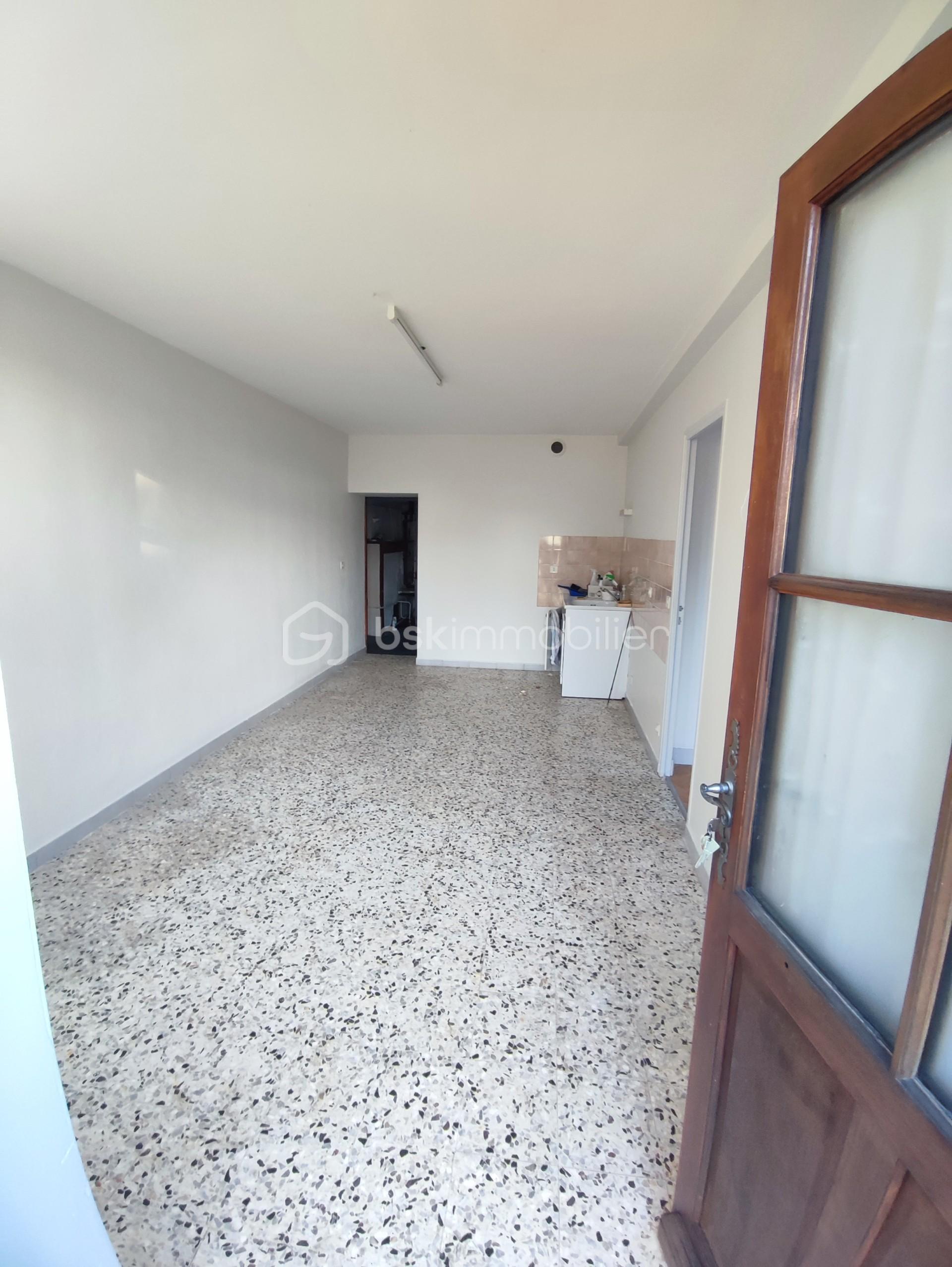 Corps de ferme de 137 m² - thumbnail_1766355324982.jpg