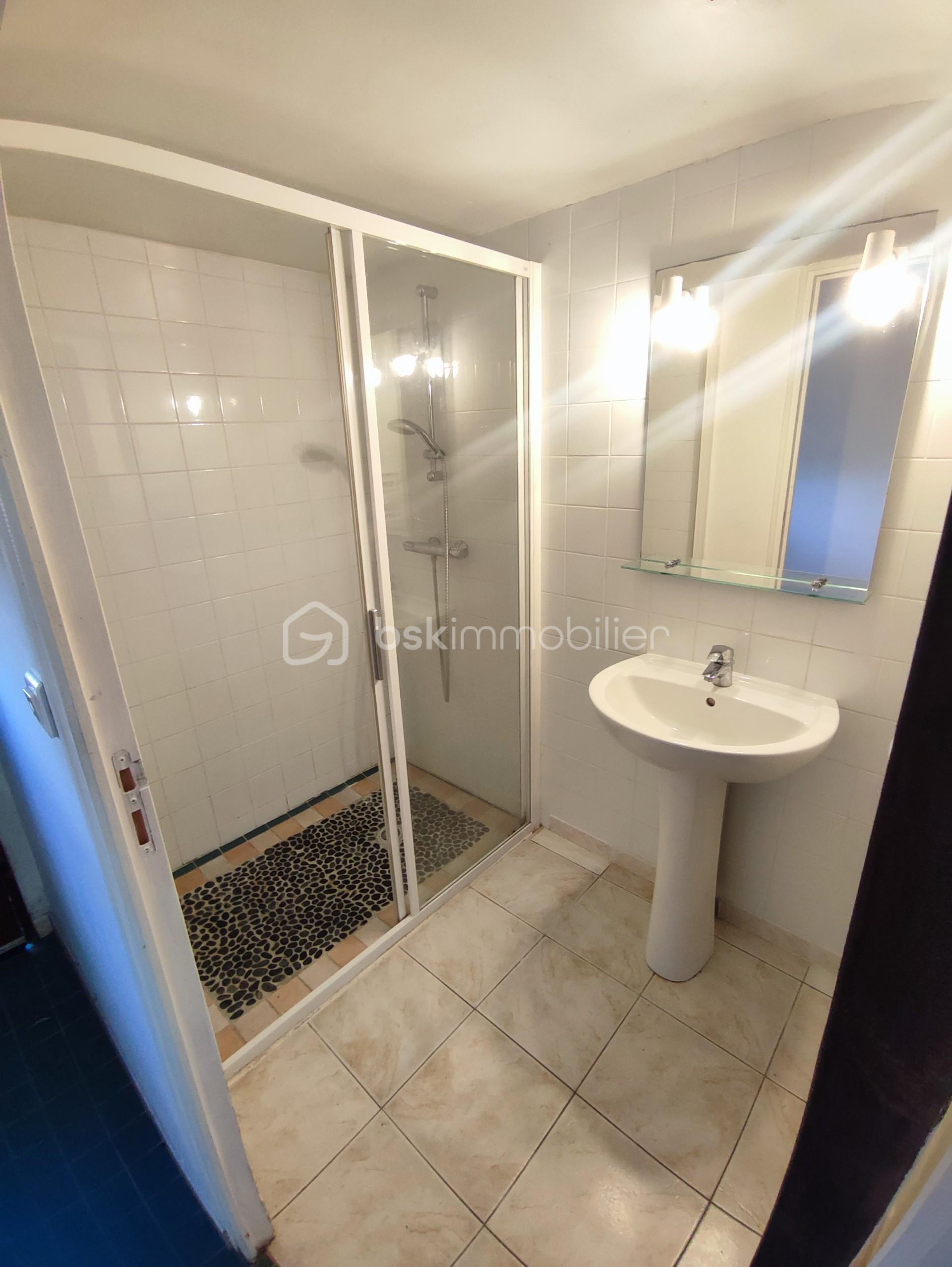 Corps de ferme de 137 m² - thumbnail_1766355324955.jpg