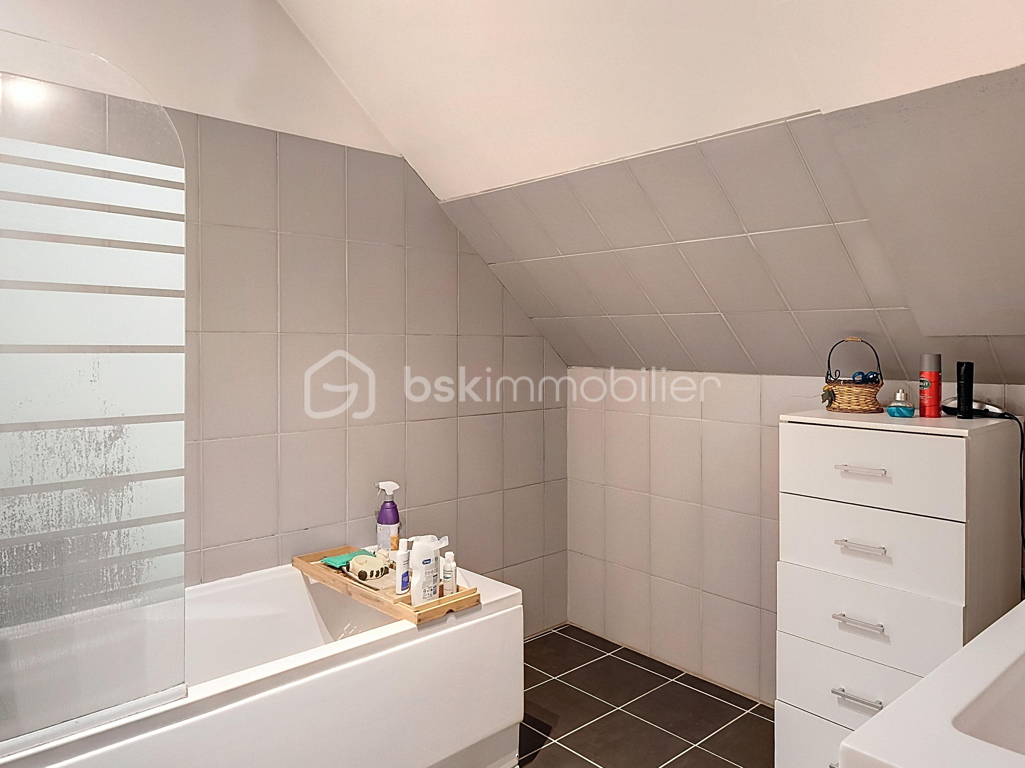 Maison de 115 m² - nuits-st-georges_00010.jpg