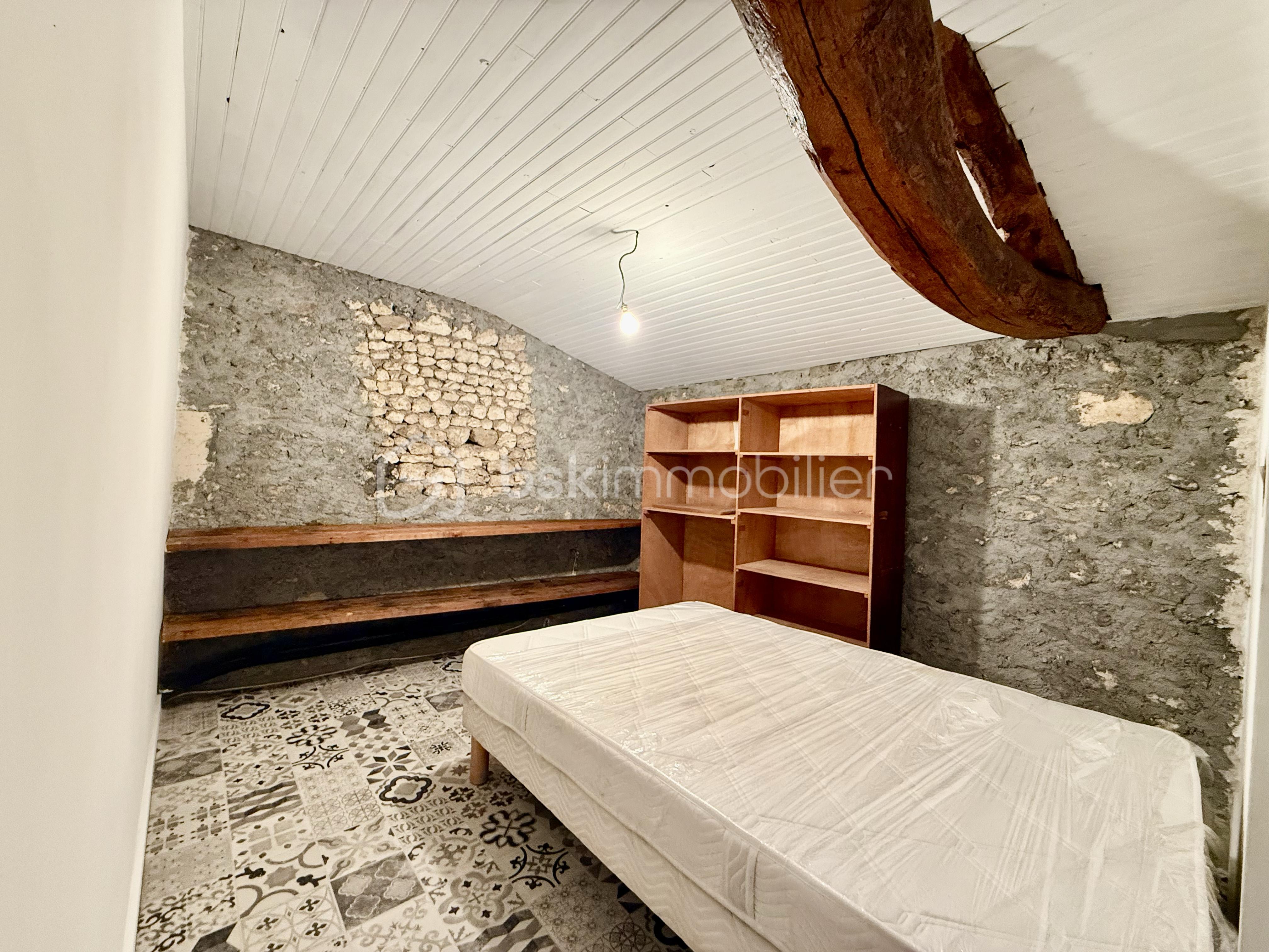 Maison de 77 m² - tempImageRN3HRV.png