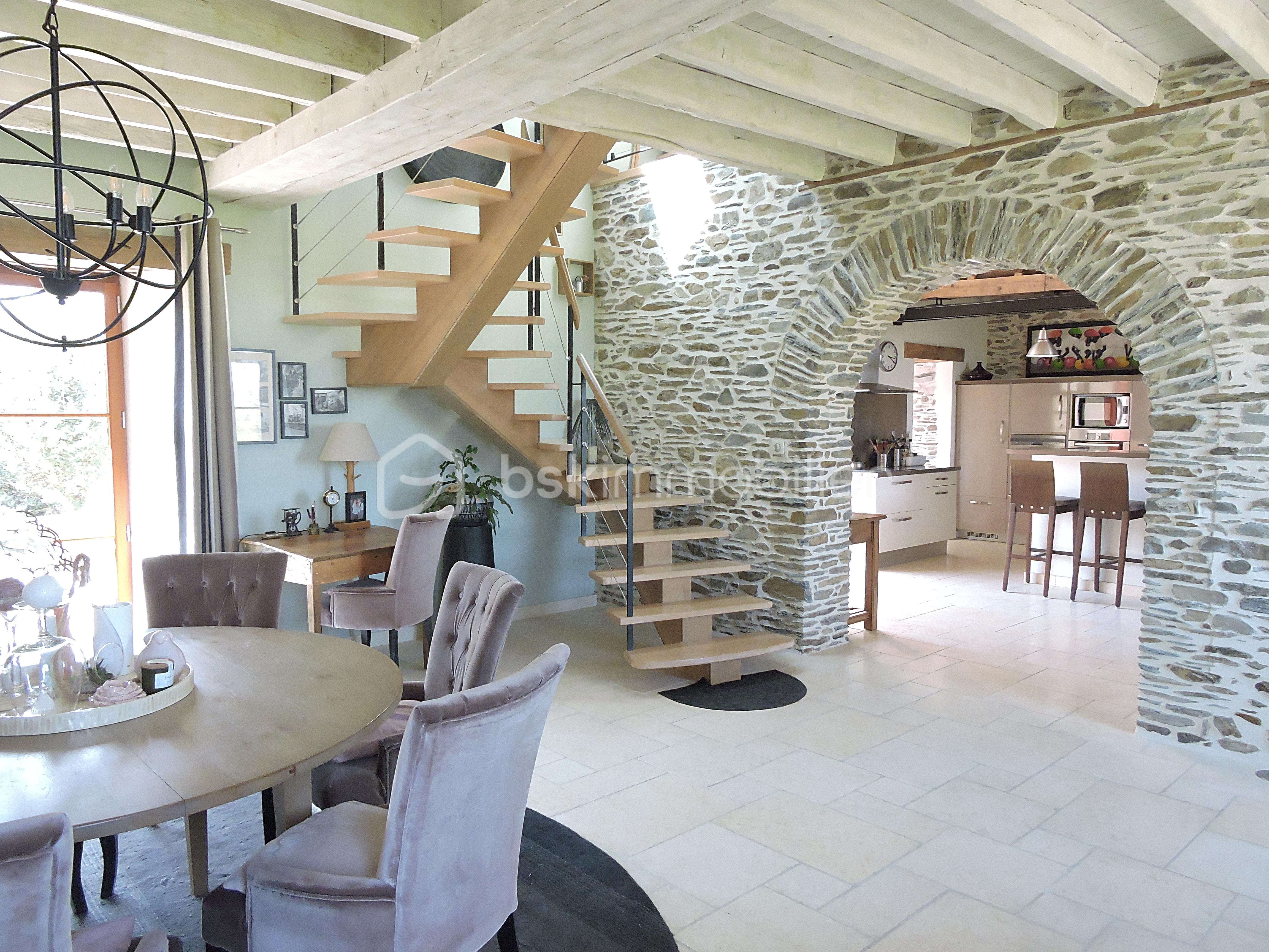 Maison de 269 m² - OK entréeJPG.JPG