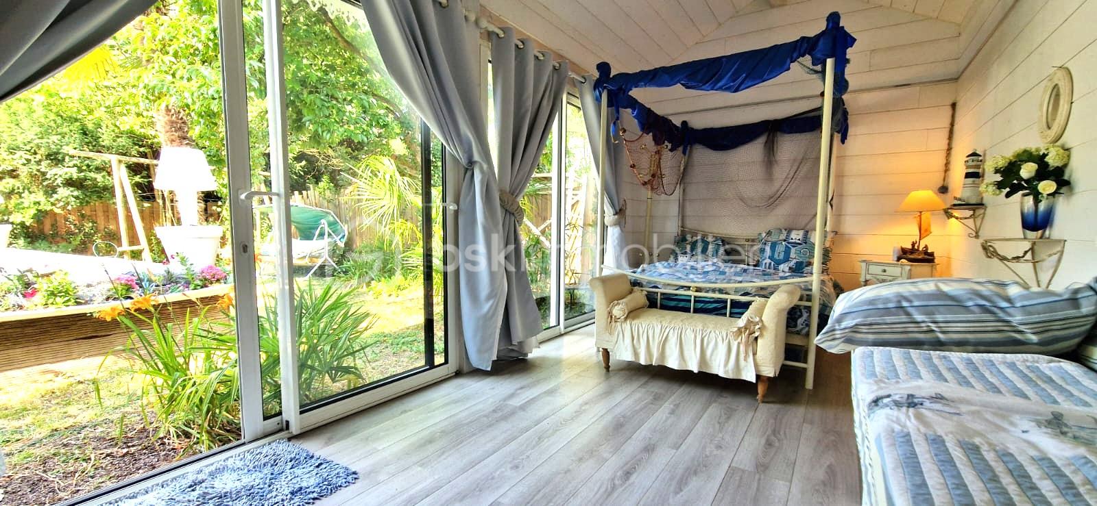 Appartement de 73 m² - CHAMBRE CHALET.jpg