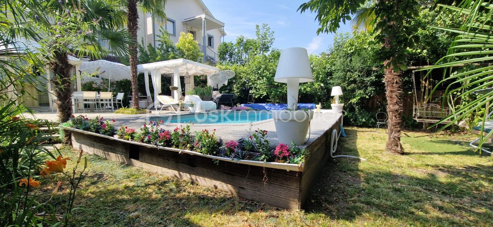 Appartement de 73 m² - PISCINE FLEURS.jpg
