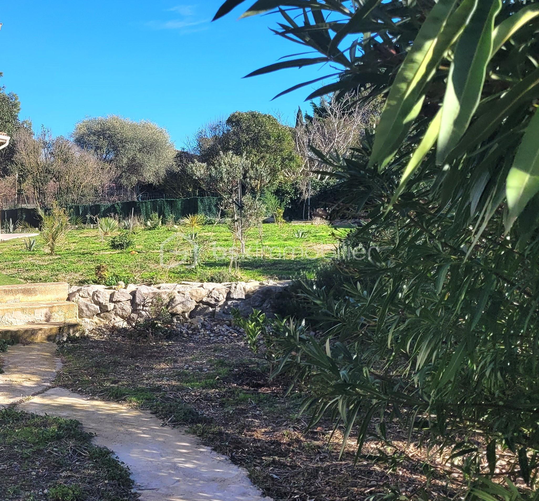 Villa de 115 m² - JARDIN.jpg