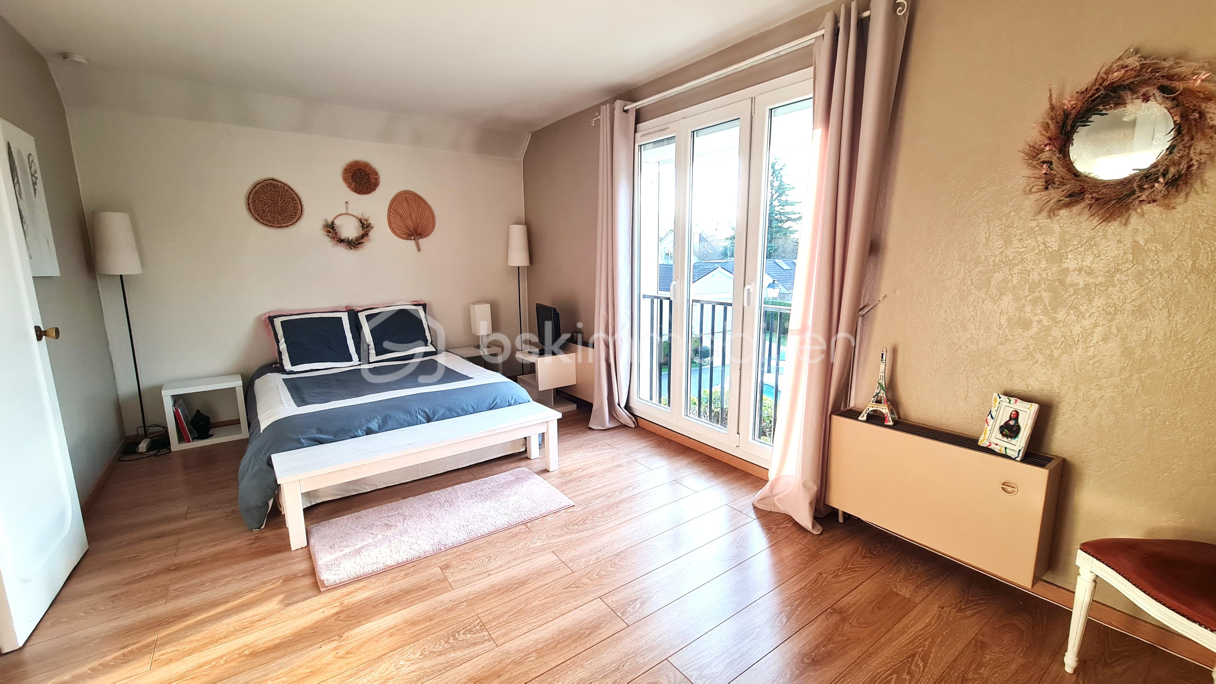 Maison de 178 m² - DEBORAH BENOIT BSK IMMOBILIER CLAYE SOUILLY 3.jpg