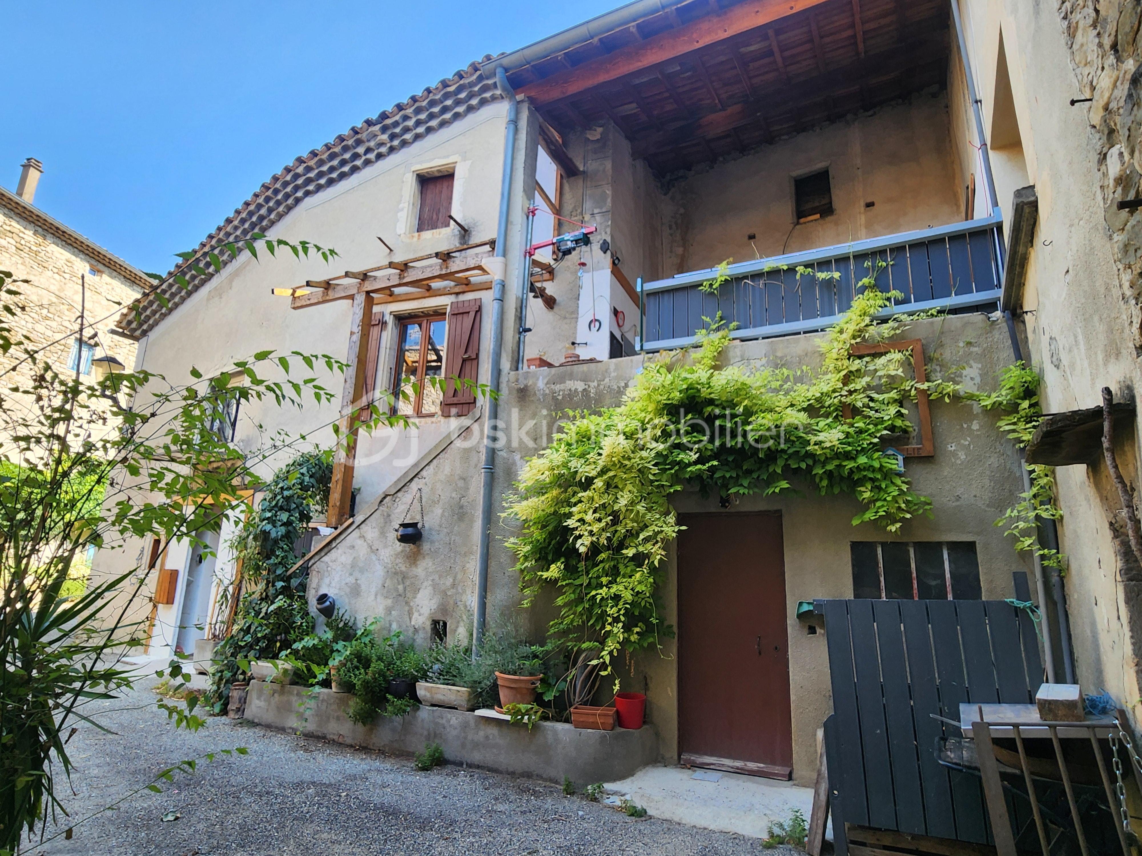 Façade.jpg
