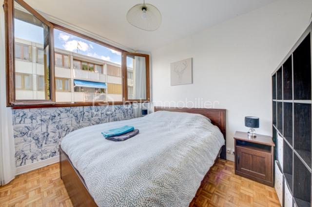 Appartement de 97 m² - Chambre 1 b.jpg