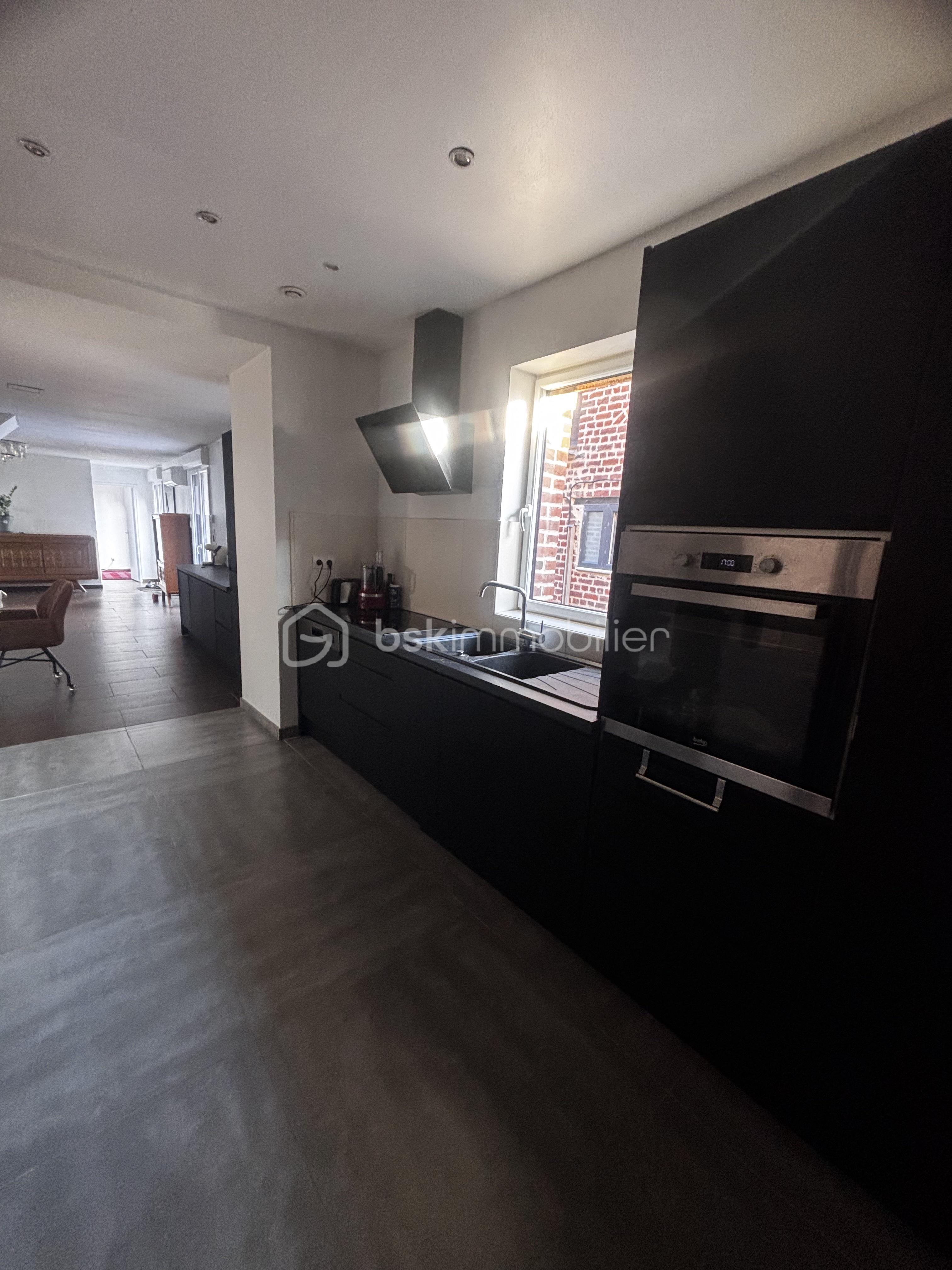 Corps de ferme de 210 m² - top cuisine 2.jpg