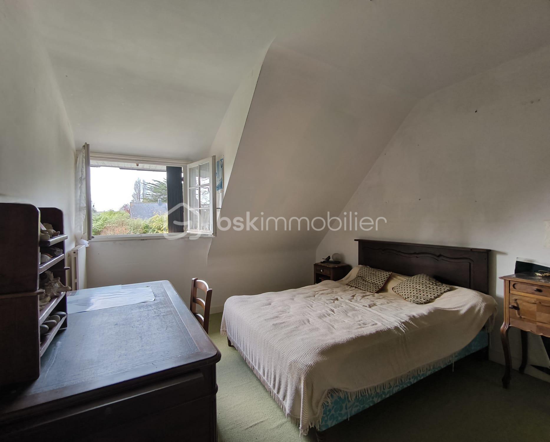 Maison de 111 m² - Chambre 4 ETAGE.jpg