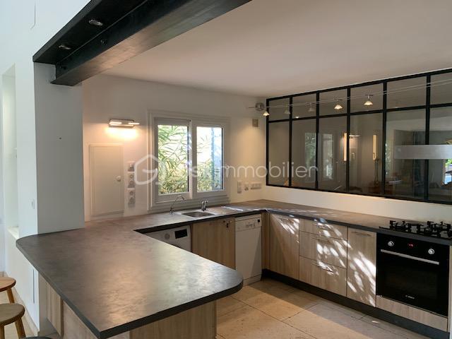Appartement de 104,88 m² - Aix 8.jpg